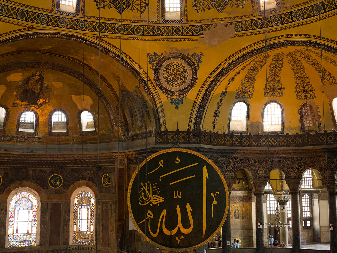 Hasselblad H5D-50 + HCD 35-90 sample photo. Ayasofya mozaik ve kubbeler photography