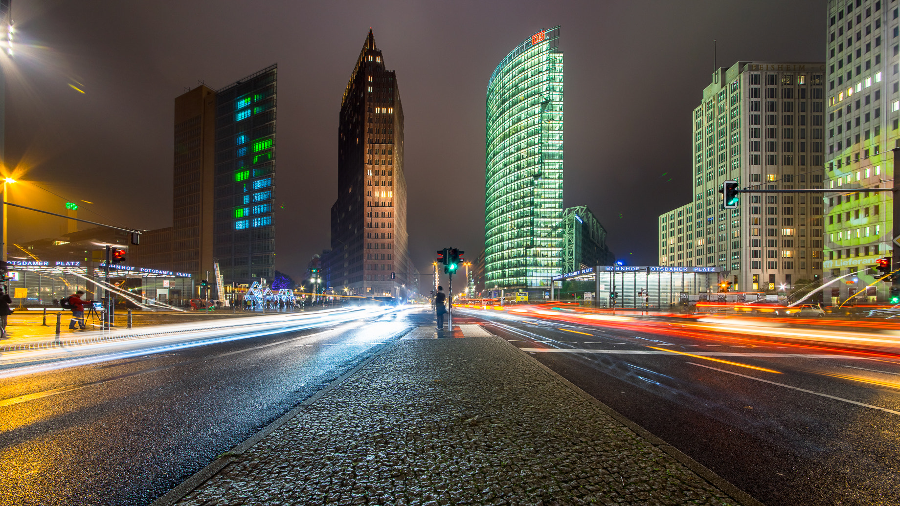 Sigma 12-24mm F4.5-5.6 II DG HSM sample photo. Potsdamer platz photography