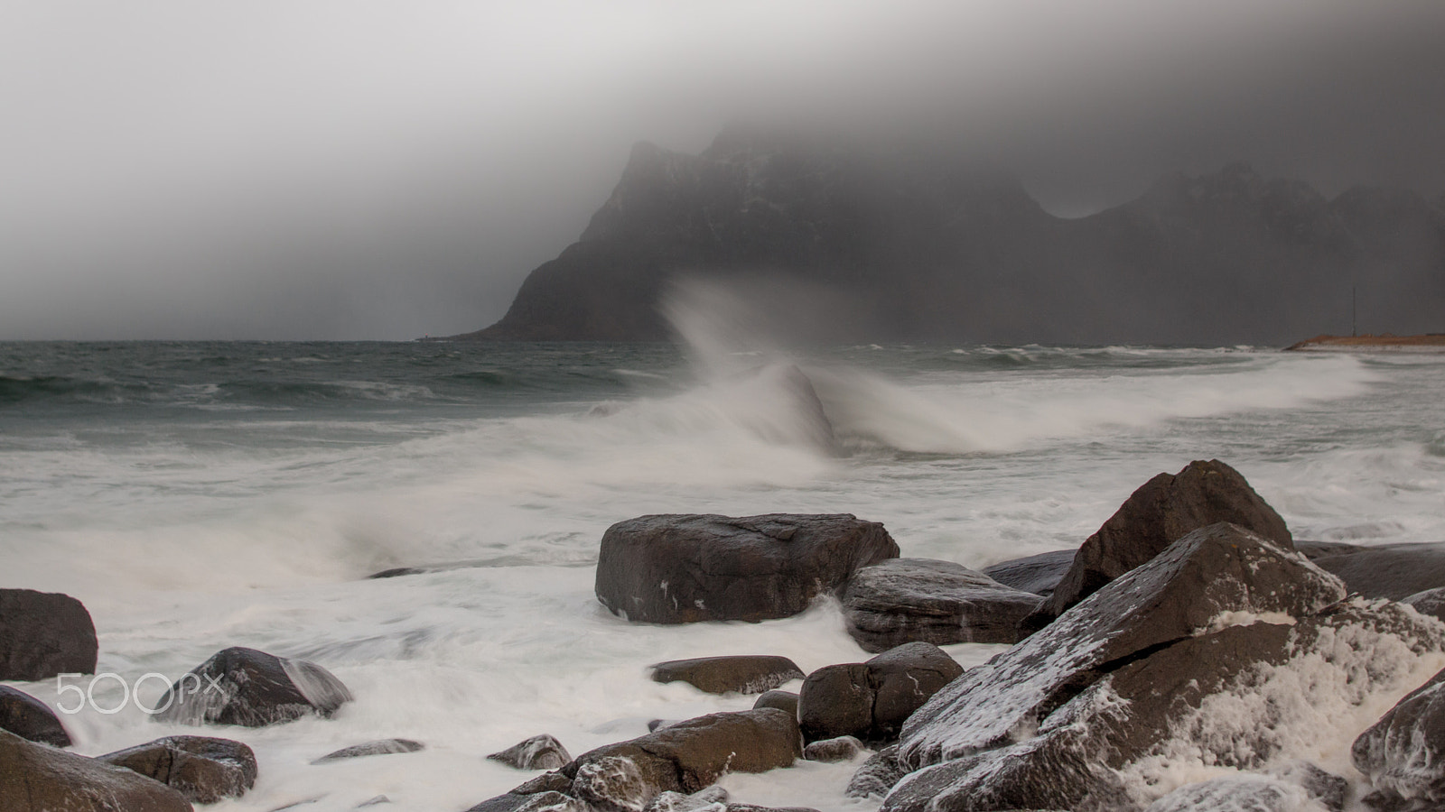 Sigma 28mm f/1.8 DG Macro EX sample photo. Gray and windy day up north ii photography