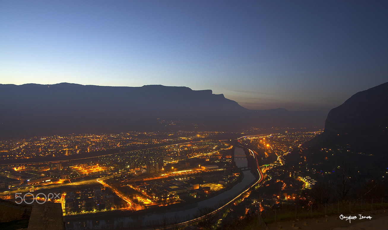 Pentax K-5 sample photo. Grenoble - nord photography