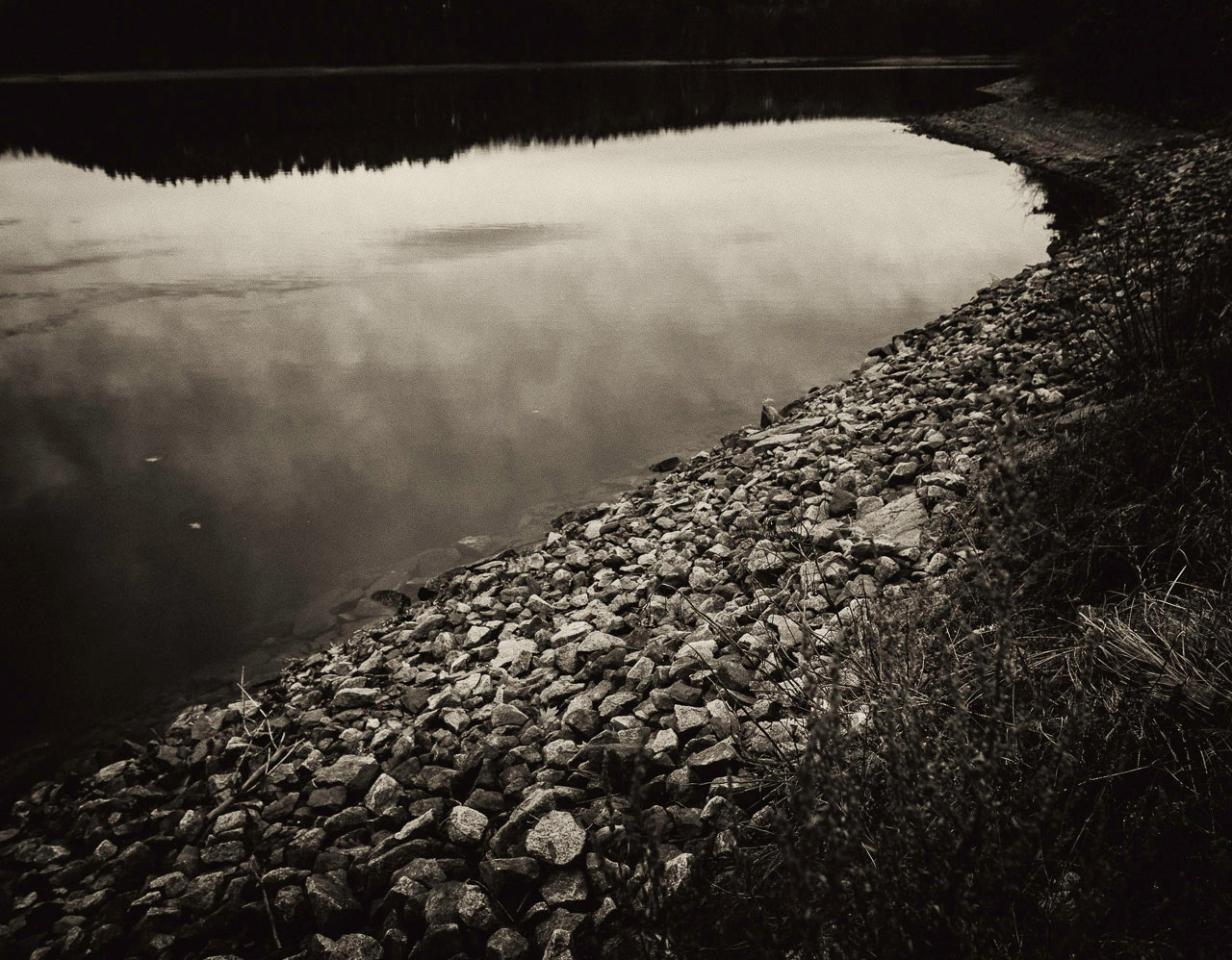 Tokina AT-X Pro 12-24mm F4 (IF) DX sample photo. Sandra pond photography