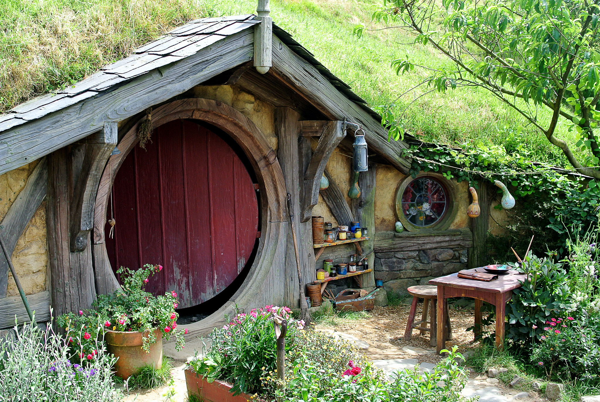 Nikon 1 V1 + Nikon 1 Nikkor 18.5mm F1.8 sample photo. Hobbiton - new zealand photography