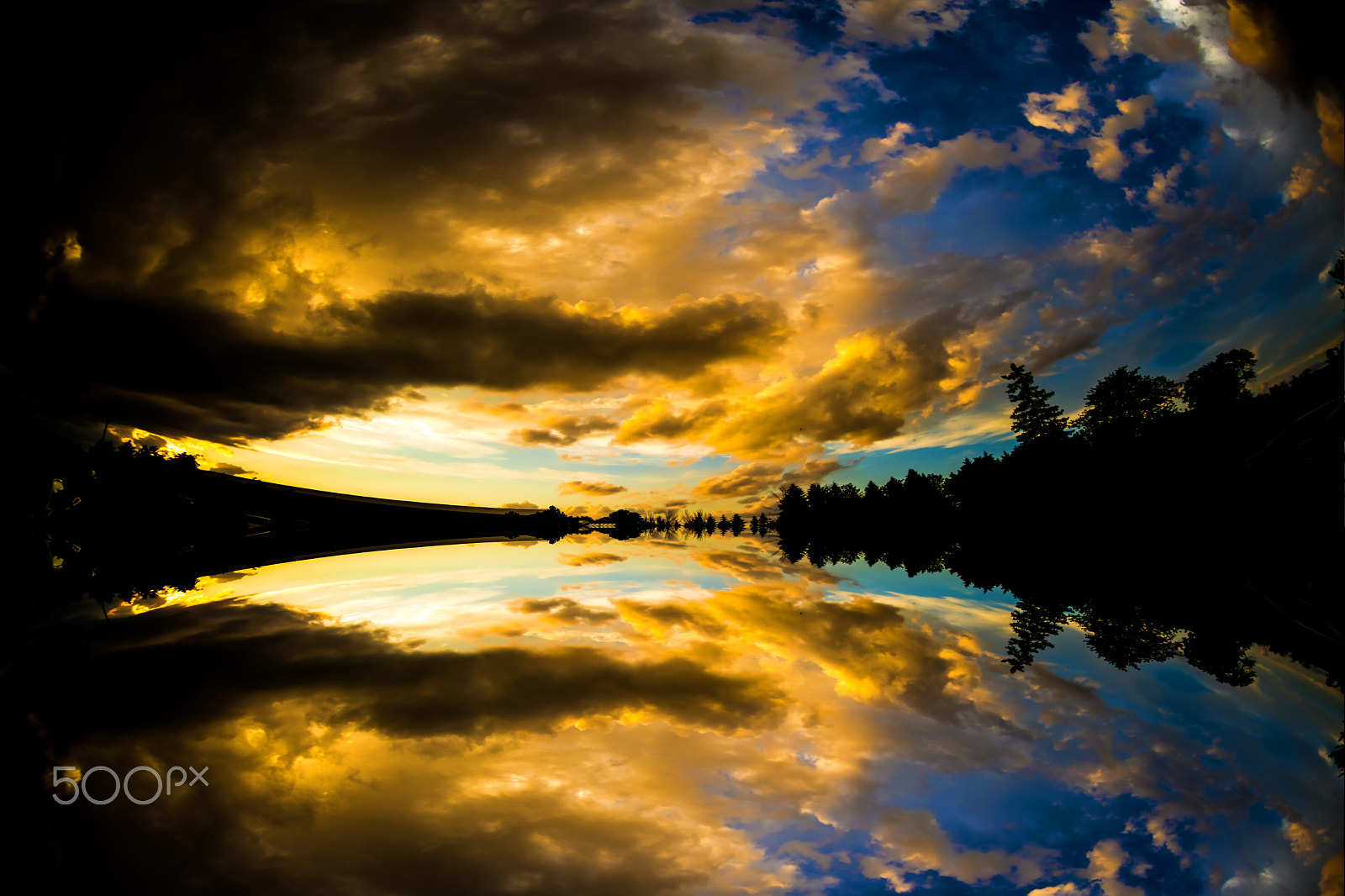 Nikon AF DX Fisheye-Nikkor 10.5mm F2.8G ED sample photo. Endless clouds 4 photography
