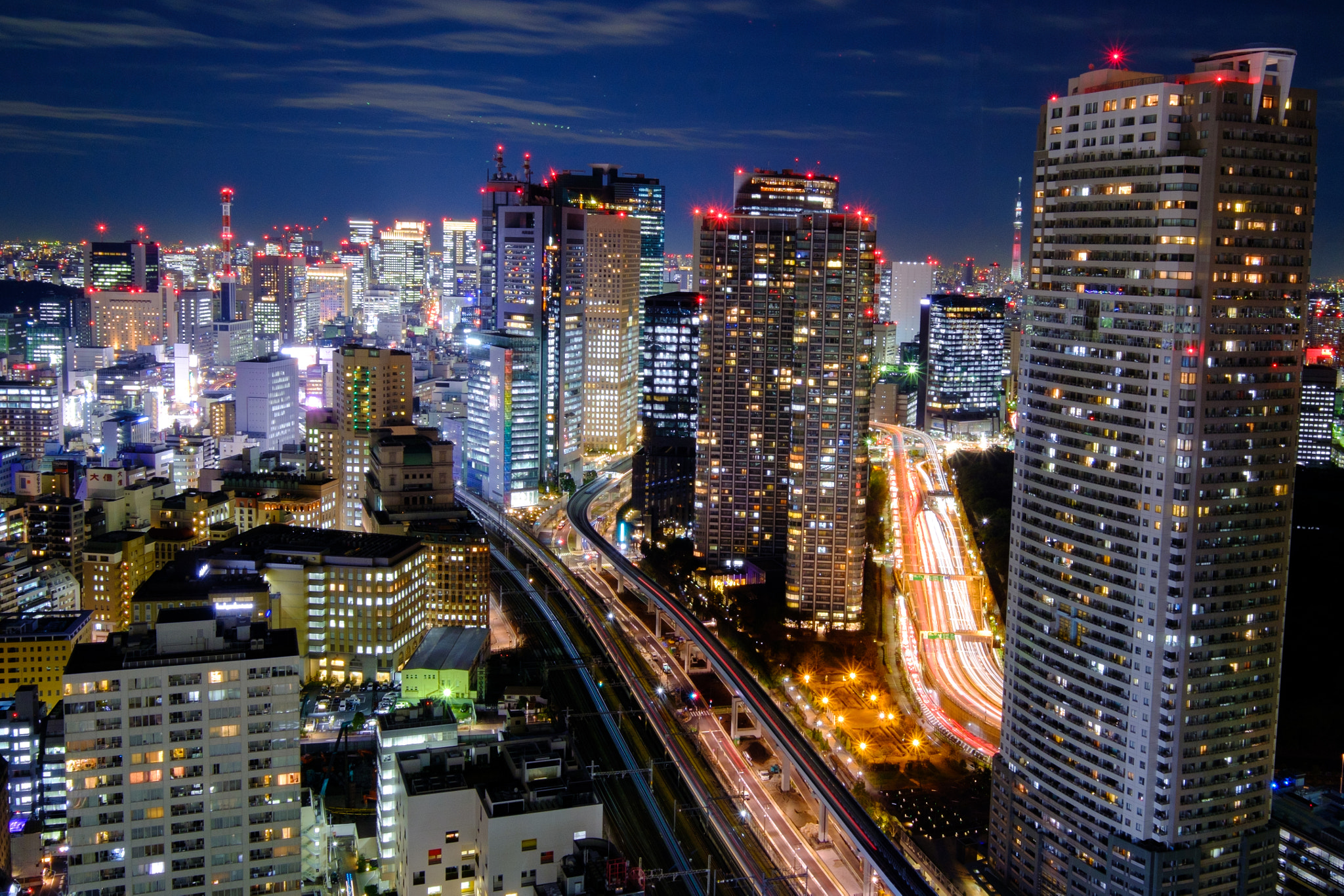 Fujifilm X-M1 + Fujifilm XF 10-24mm F4 R OIS sample photo. Tokyo night photography