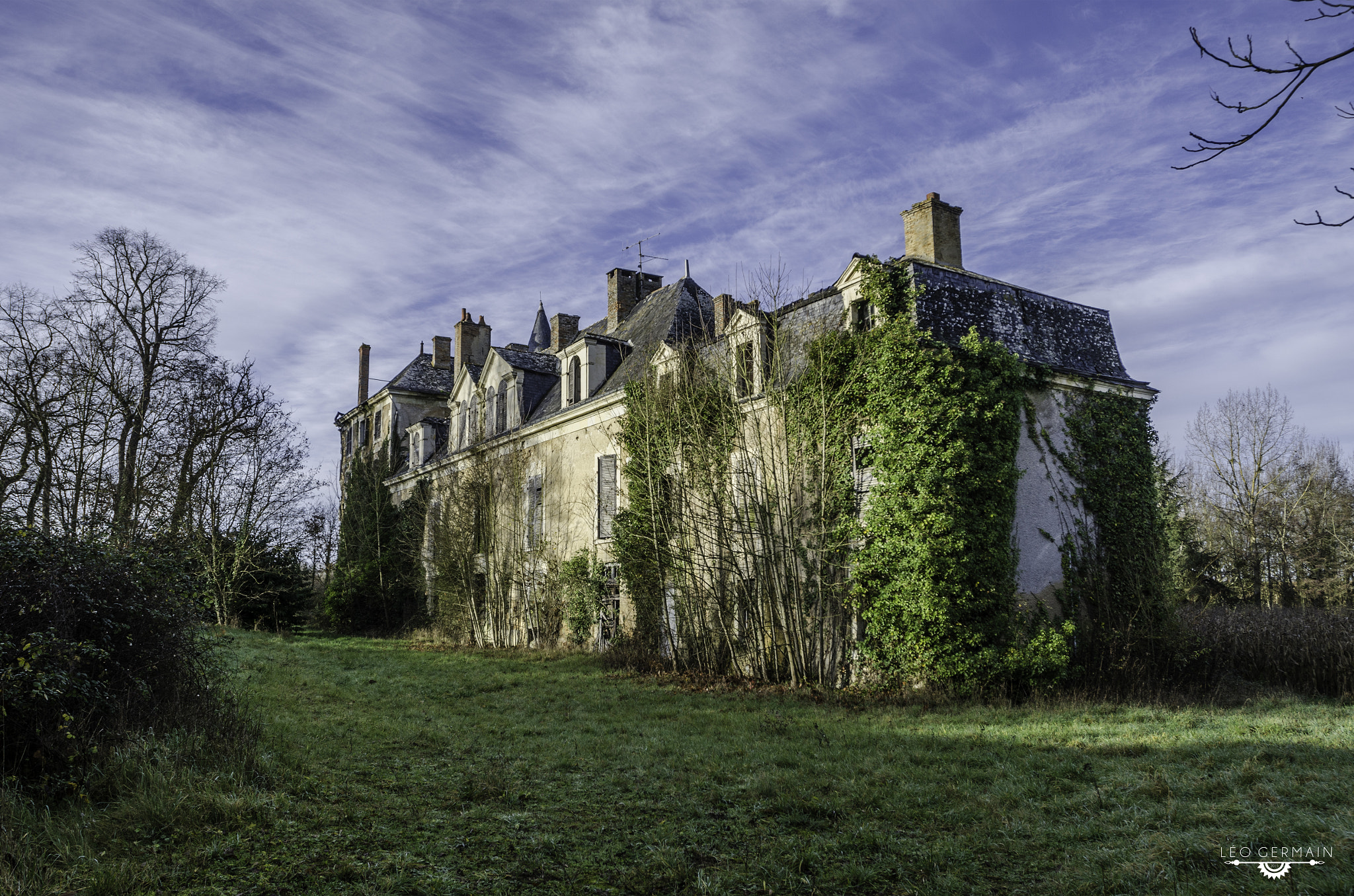 Nikon AF-S Nikkor 17-35mm F2.8D ED-IF sample photo. Chateau maïs photography