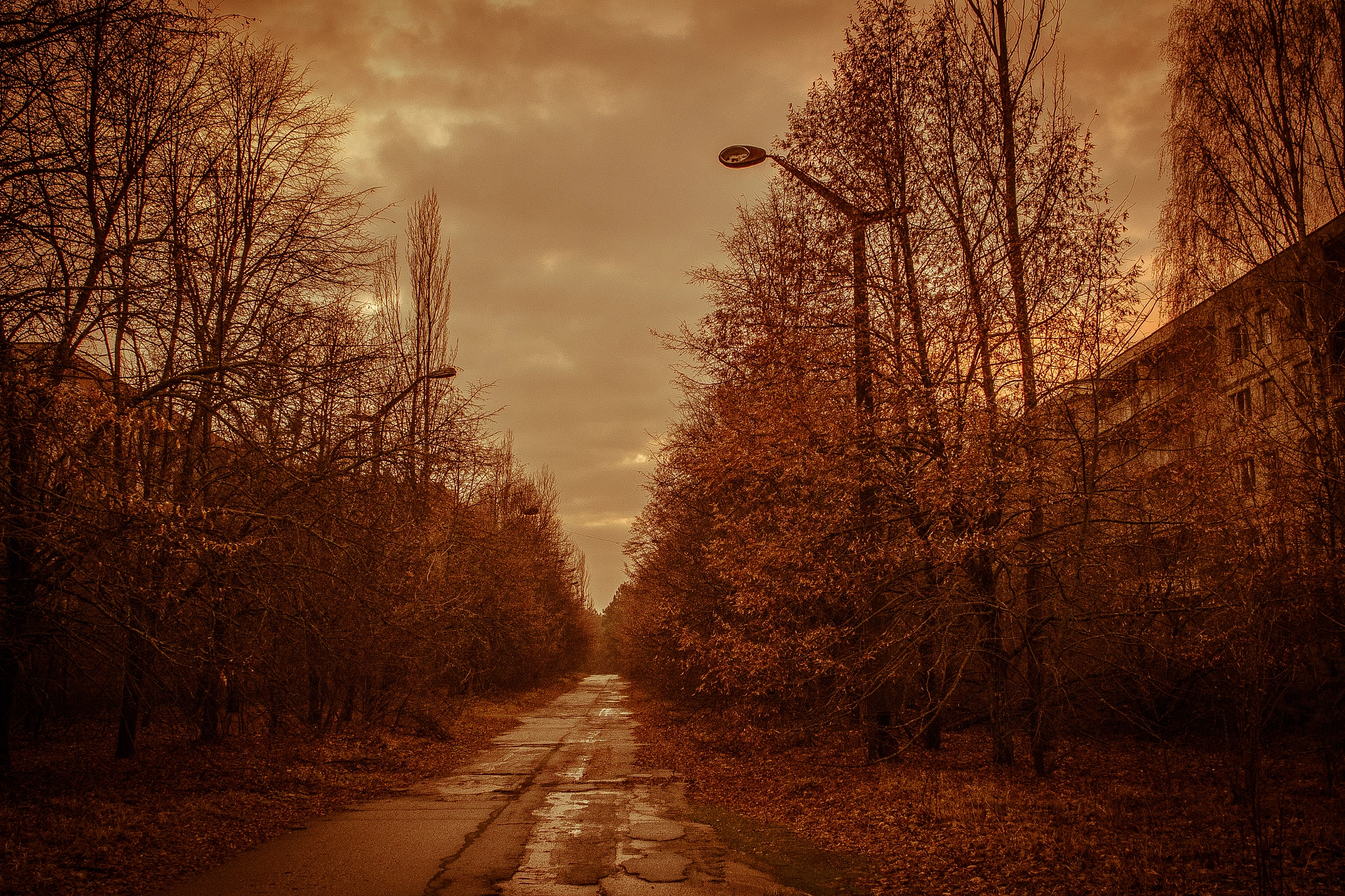 Canon EF 24mm F2.8 IS USM sample photo. "dead" city of pripyat photography