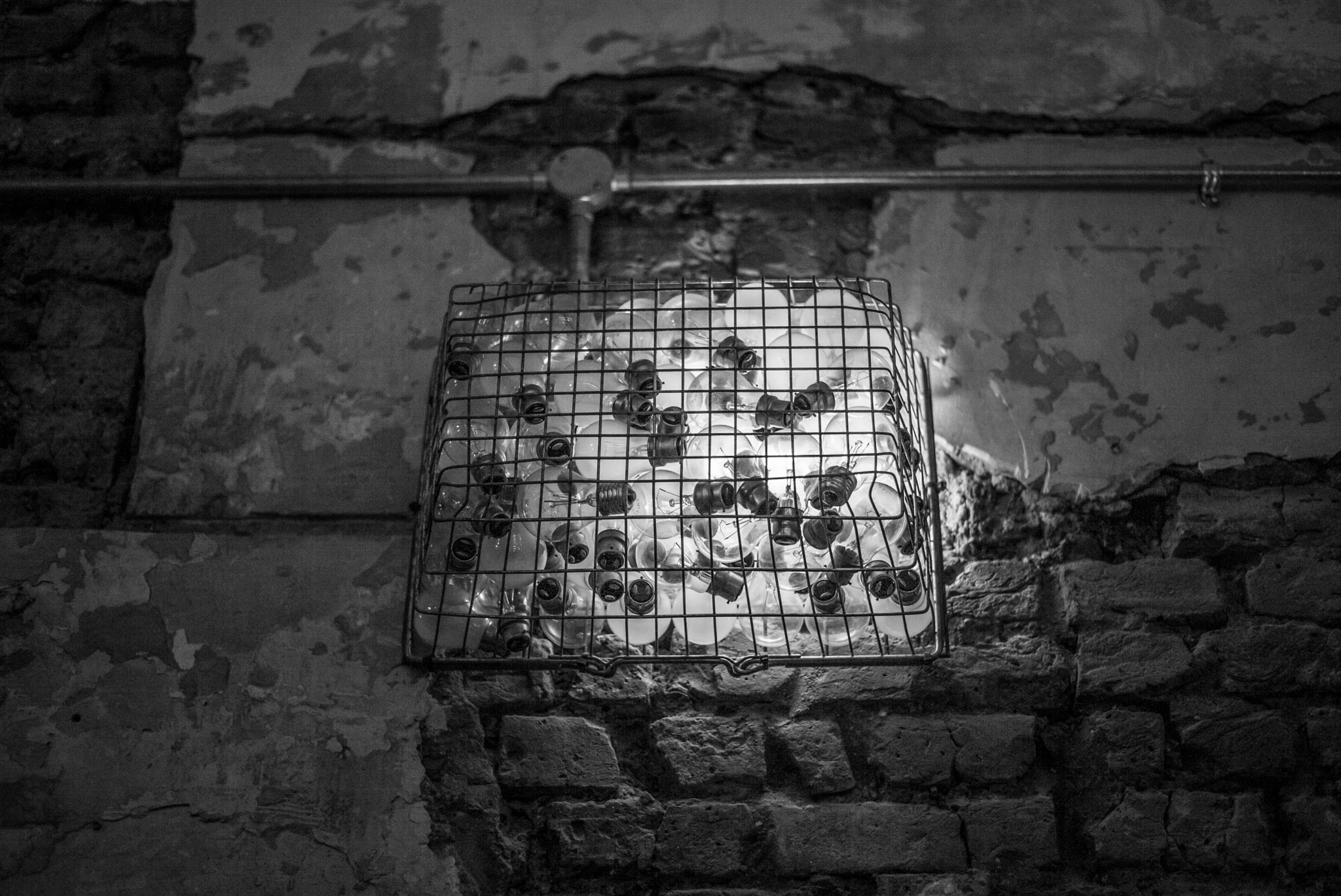 Summicron 1:2/50 Leitz sample photo. Light bulbs photography