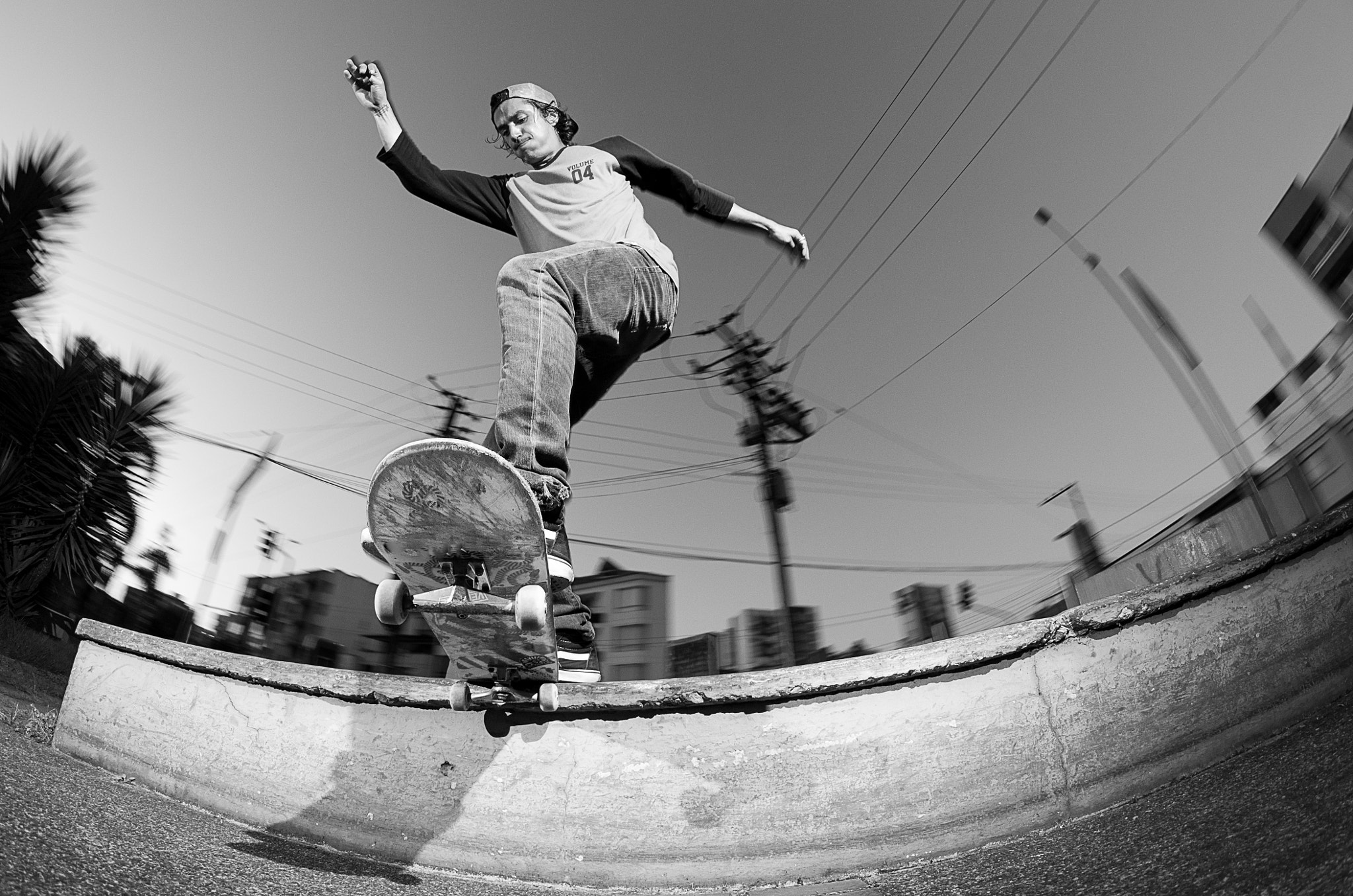 Nikon D3100 + Samyang 8mm F3.5 Aspherical IF MC Fisheye sample photo. Fs tail slide photography