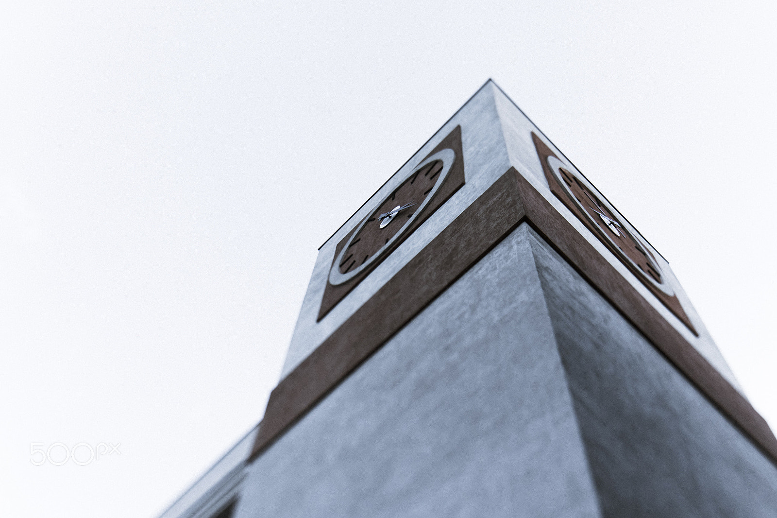 Canon TS-E 24.0mm f/3.5 L II sample photo. Clocktower photography
