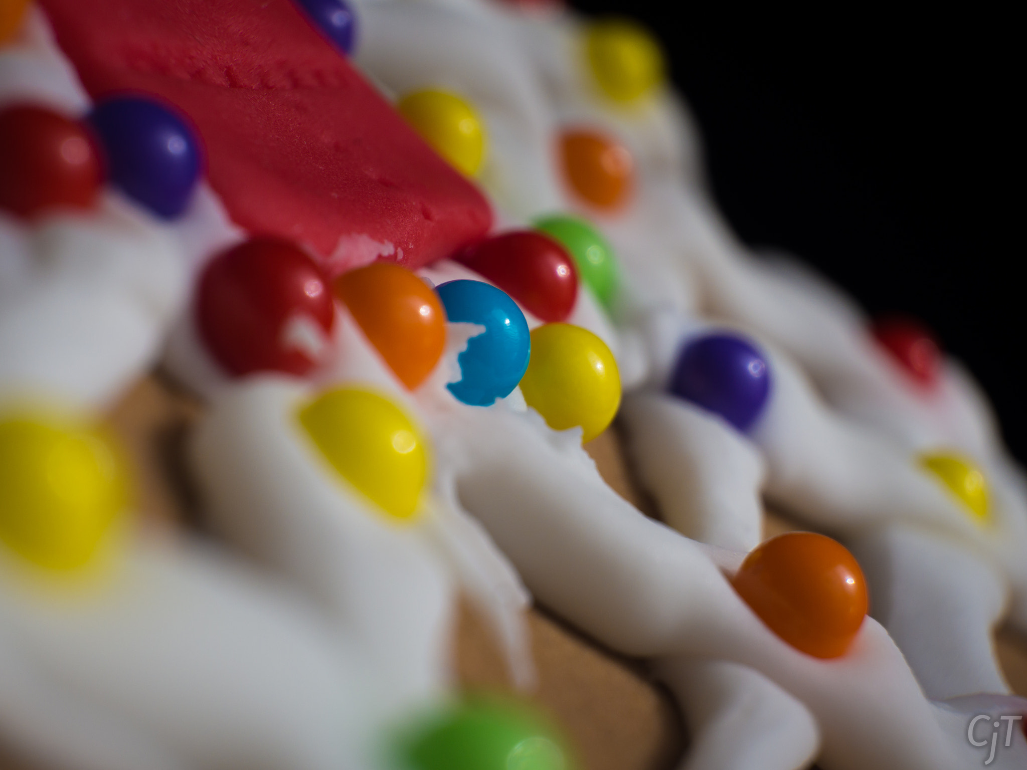 LUMIX G VARIO PZ 14-42/F3.5-5.6 sample photo. Gingerbread house photography