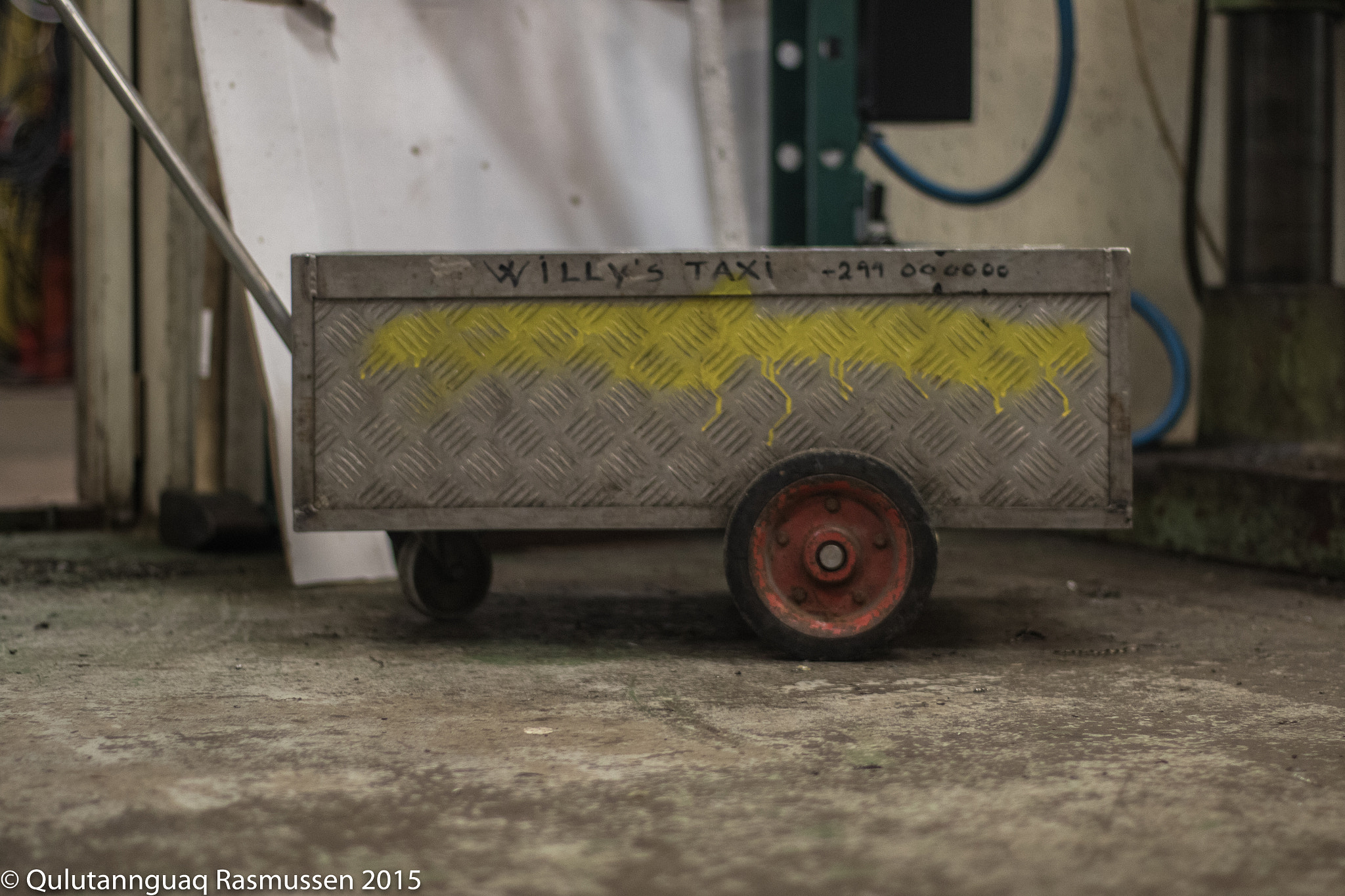 ZEISS Planar T* 50mm F1.4 sample photo. Willys taxi photography