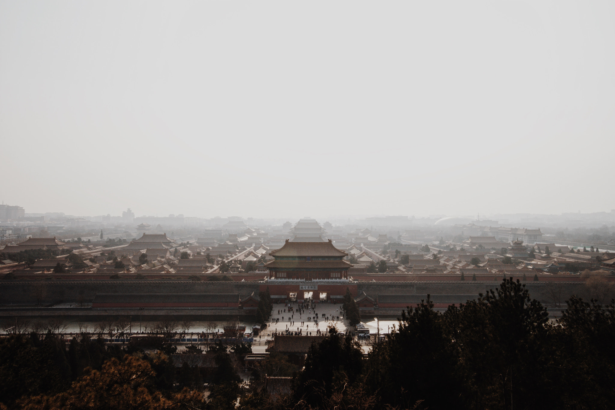 Sony Vario-Tessar T* FE 16-35mm F4 ZA OSS sample photo. The palace museum photography