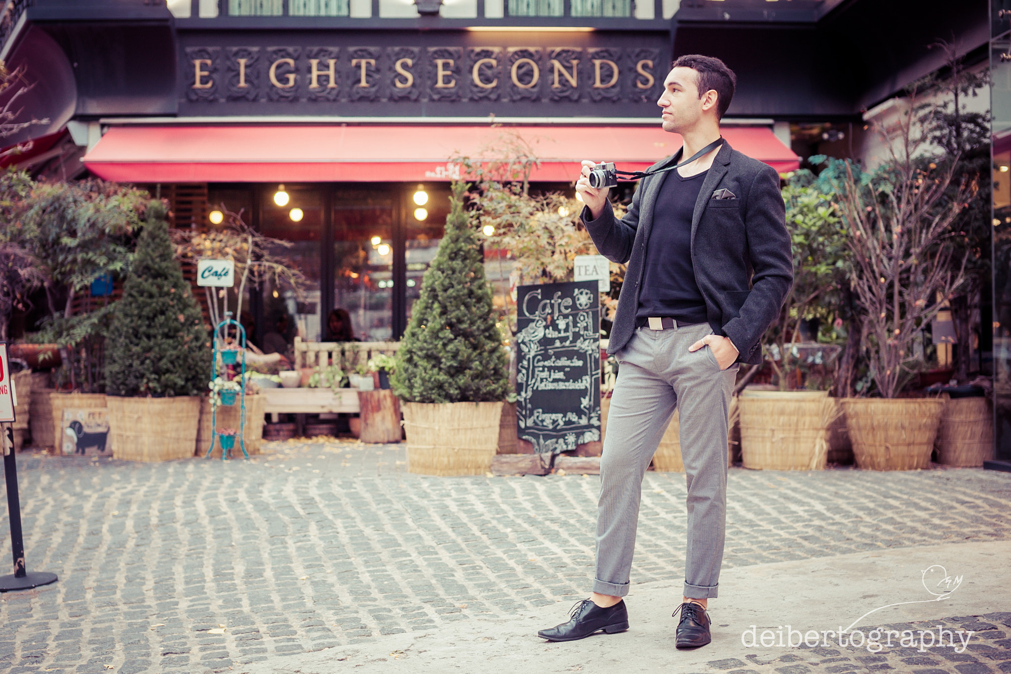 Canon EOS-1Ds Mark III sample photo. Cool tourist photography