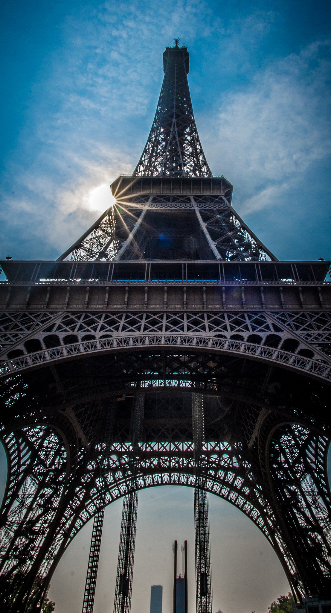 Nikon D600 + Nikon AF Fisheye-Nikkor 16mm F2.8D sample photo. Paris - eiffel tower photography