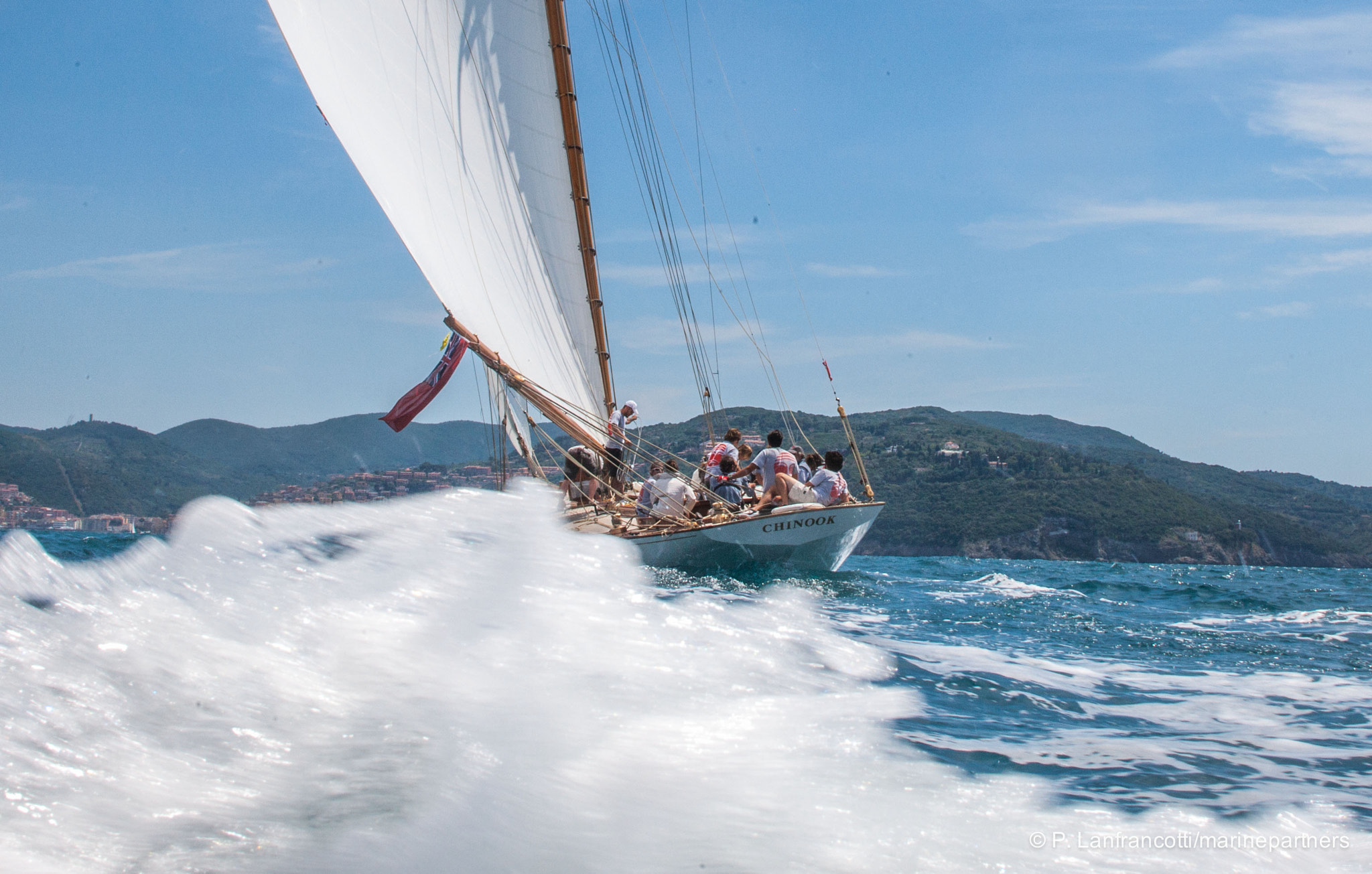 Canon EF 20-35mm F3.5-4.5 USM sample photo. Regatta photography