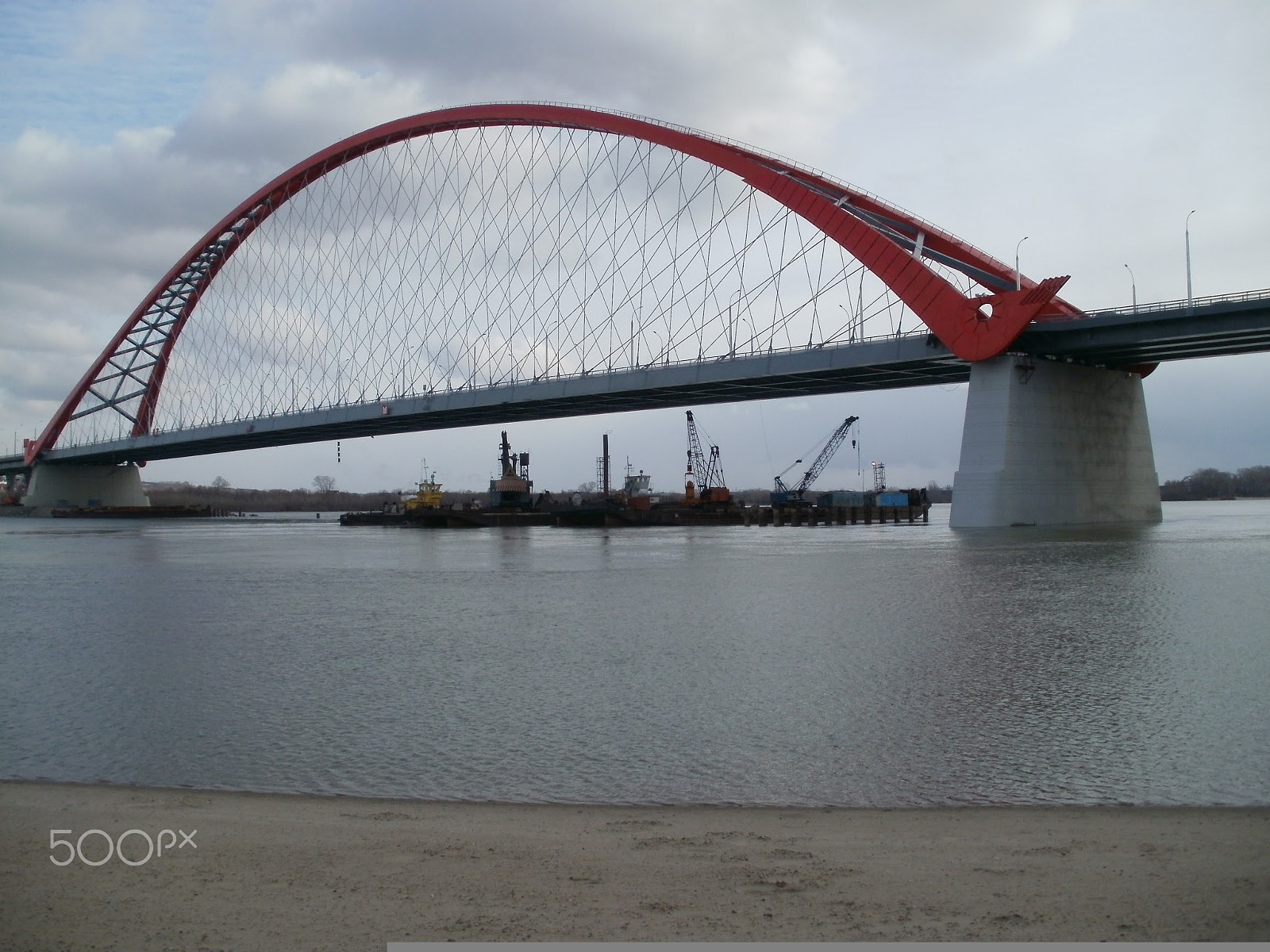 Olympus FE47,X43 sample photo. Novosibirsk, bugrinsky bridge, photography