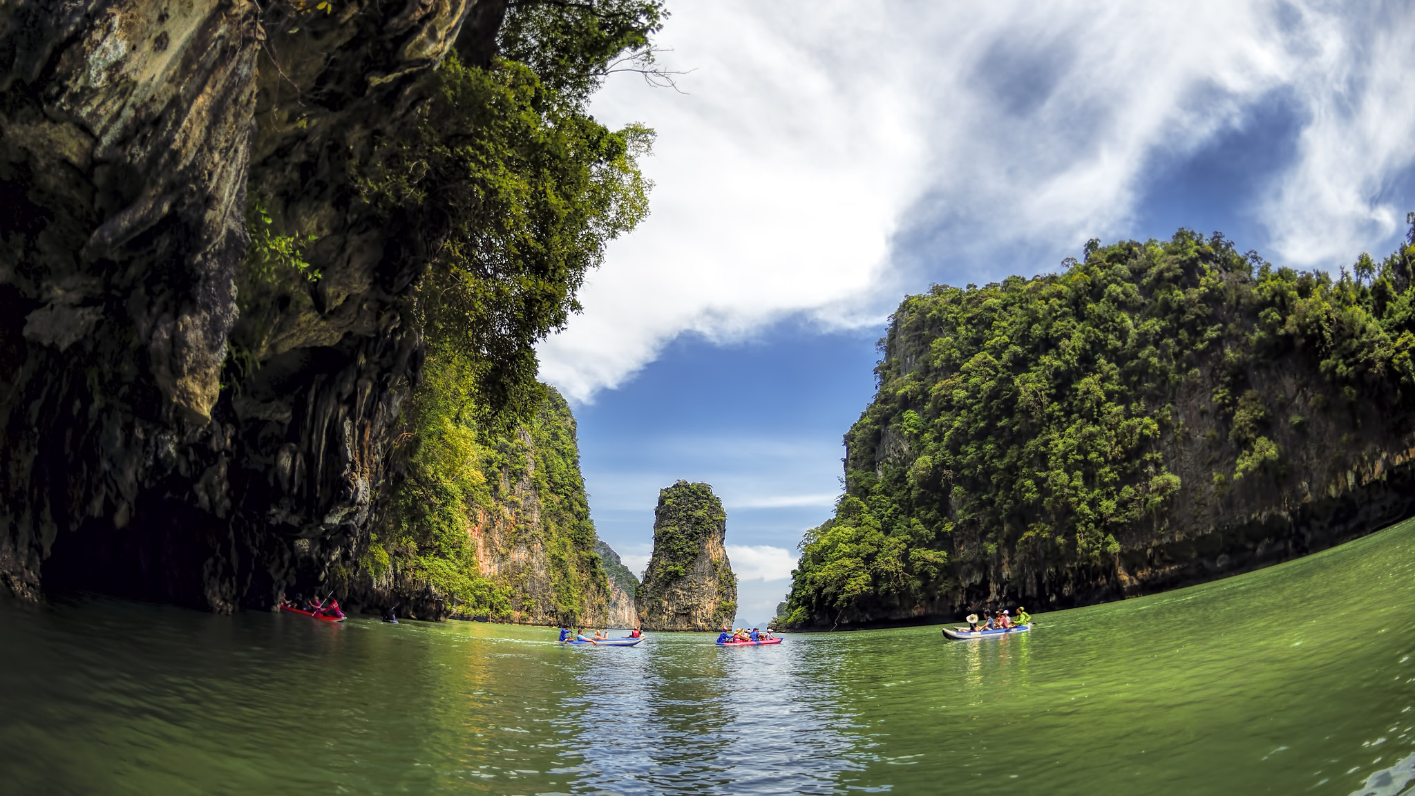 Nikon D4S + Nikon AF Fisheye-Nikkor 16mm F2.8D sample photo. Thailand photography
