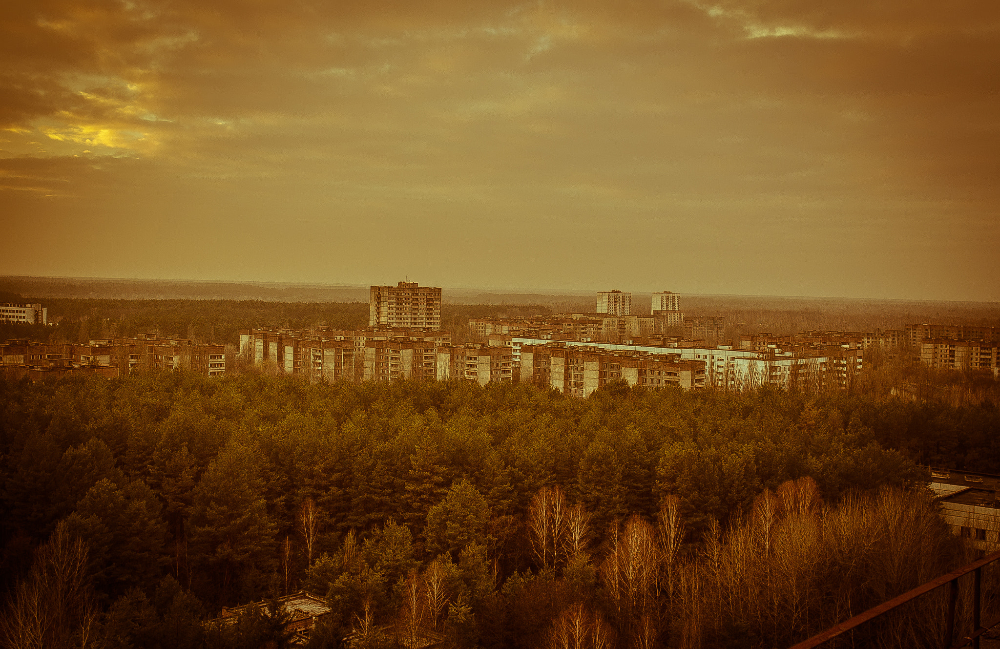Canon EF 24mm F2.8 IS USM sample photo. "dead" city of pripyat photography