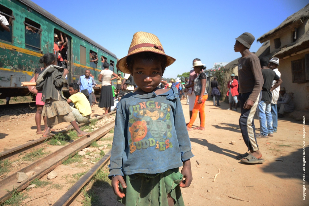 Sigma 10-20mm F4-5.6 EX DC HSM sample photo. Madagascar 2015 - i like the movit , i like to move it, move it photography