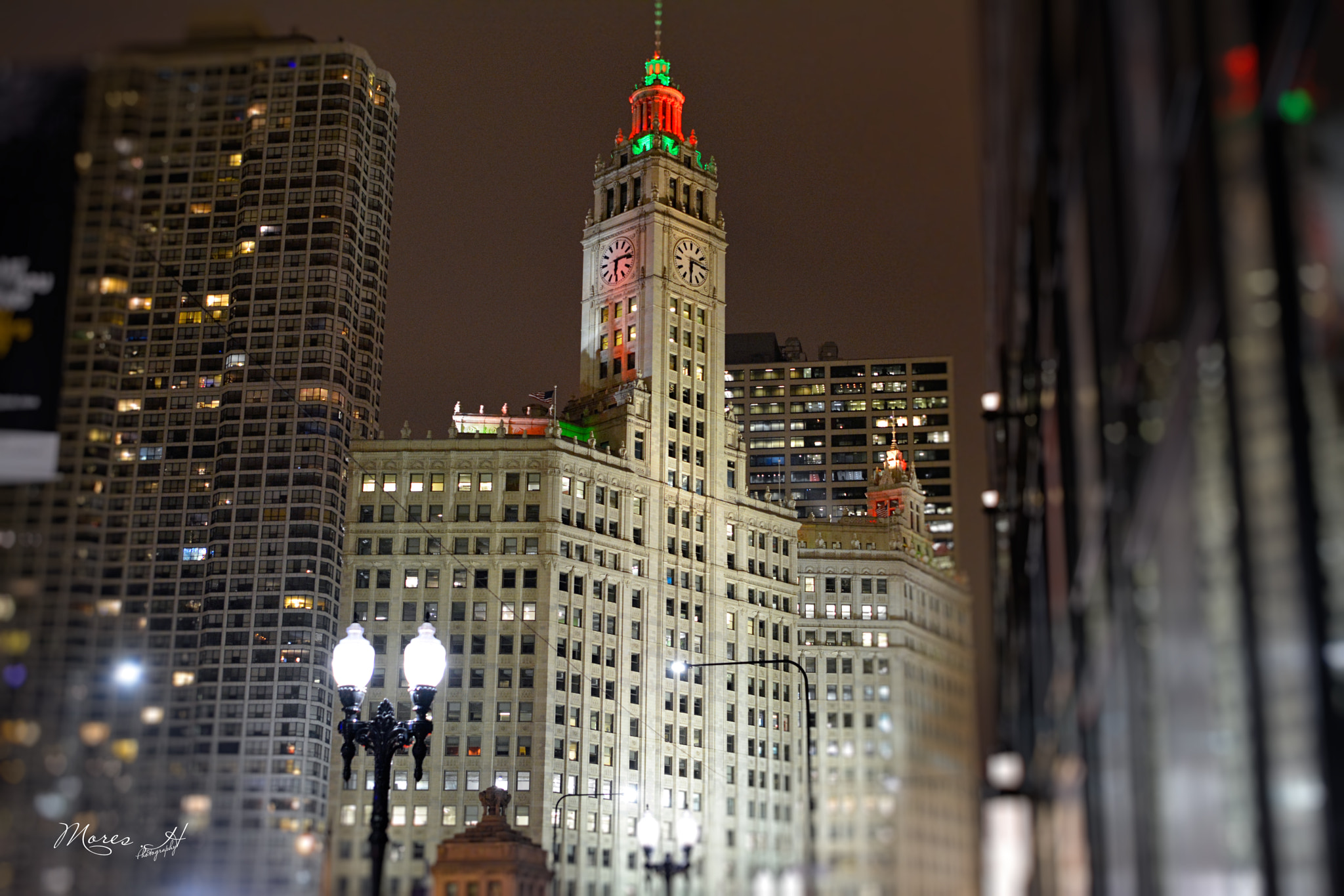 Nikon AF-S Nikkor 24-70mm F2.8E ED VR sample photo. Downtown chicago photography
