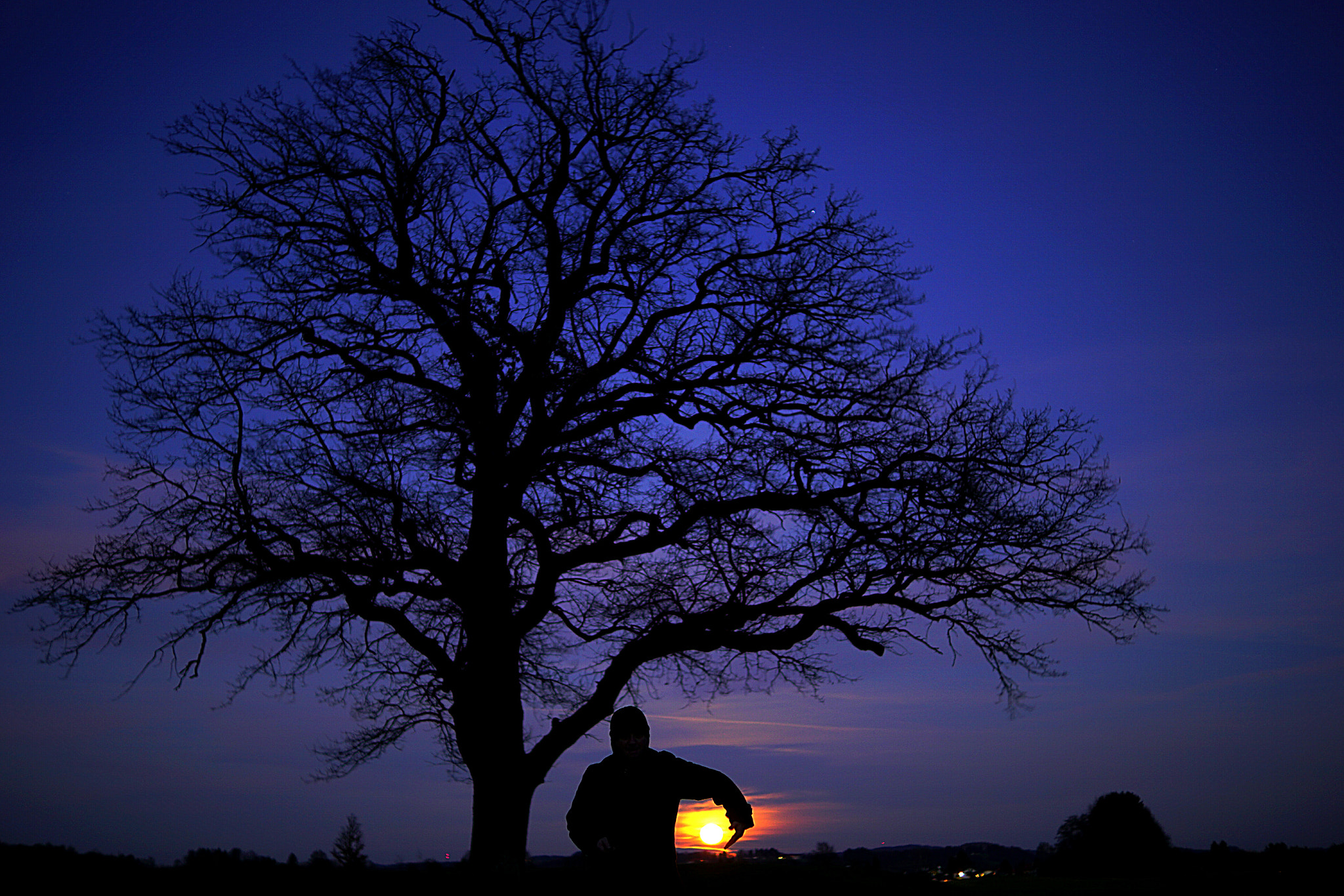 Sony ILCA-77M2 + Sony DT 35mm F1.8 SAM sample photo. Friends photography