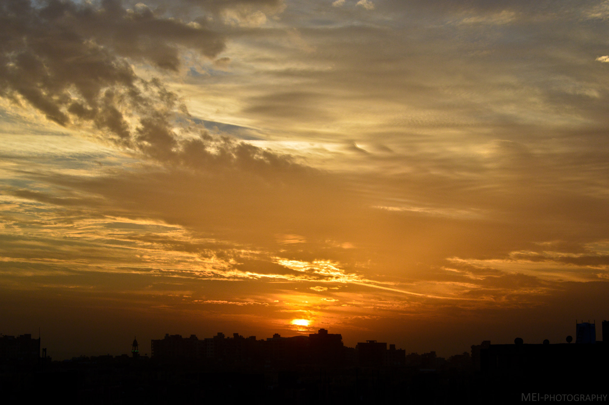 Nikon D3200 + AF Zoom-Nikkor 75-240mm f/4.5-5.6D sample photo. Sunset 12 photography