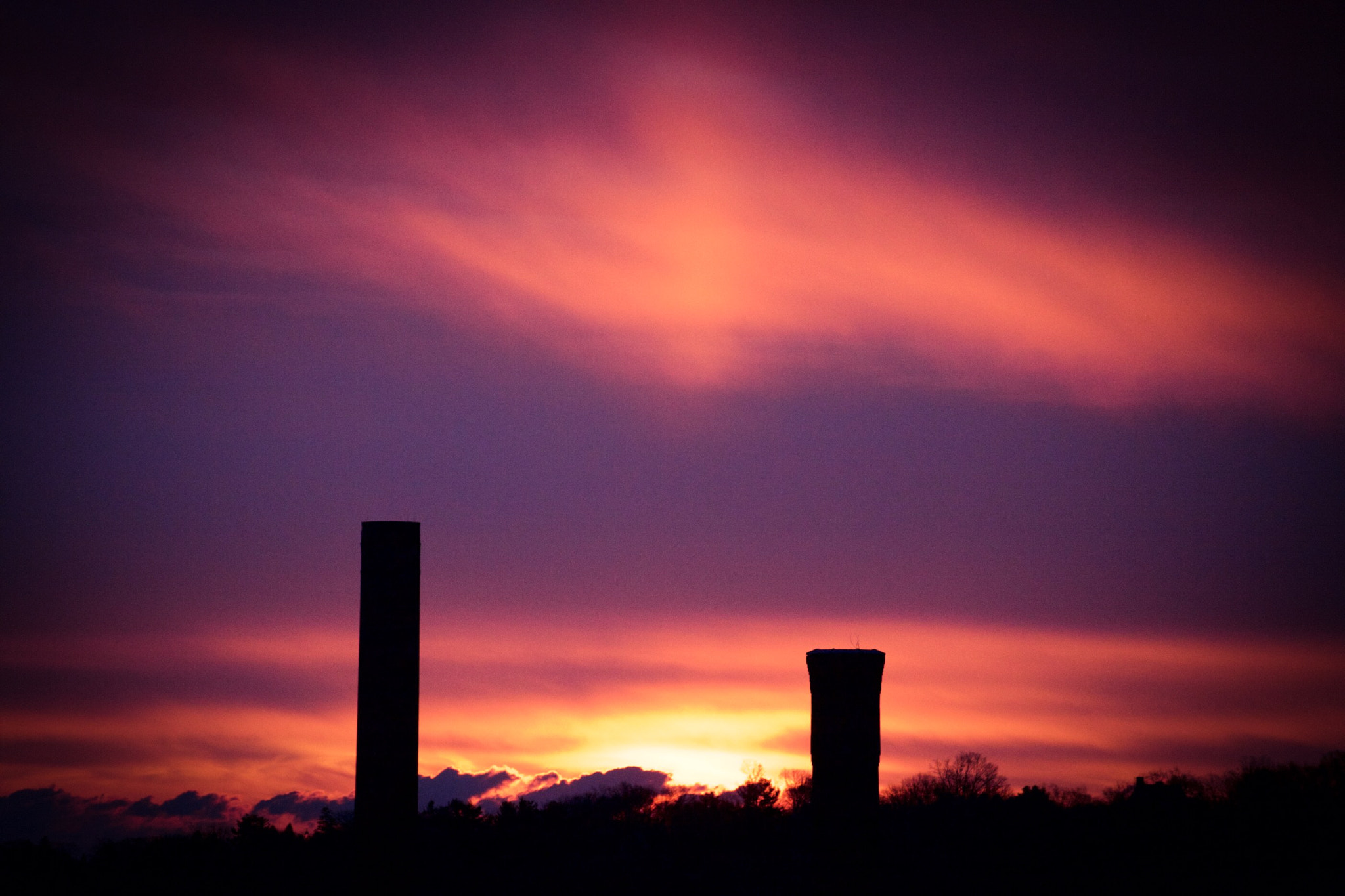 Sigma 70-300mm F4-5.6 APO DG Macro sample photo. Lowell early morning sunrise photography