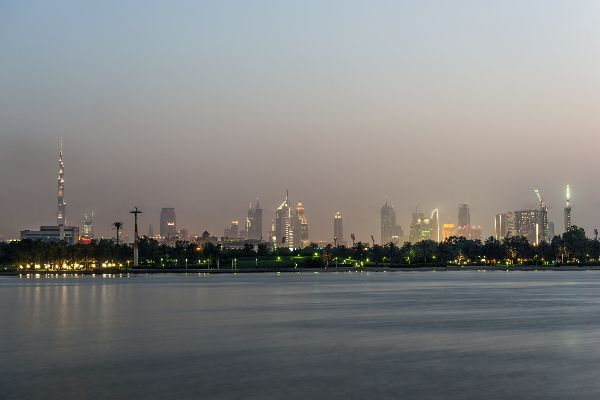 Sony 70-300mm F4.5-5.6 G SSM sample photo. Dubai skyline at the sunset photography