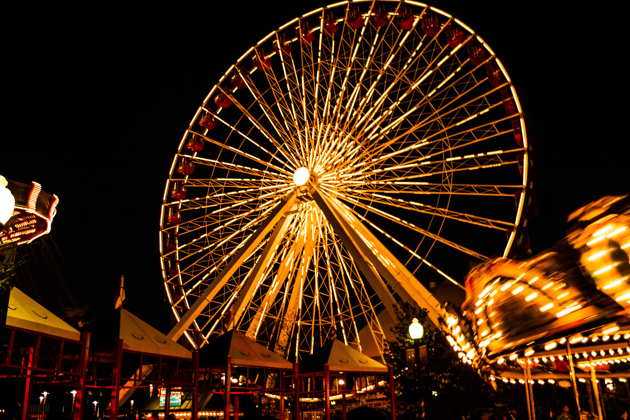 Tamron AF 19-35mm f/3.5-4.5 sample photo. Navy pier photography