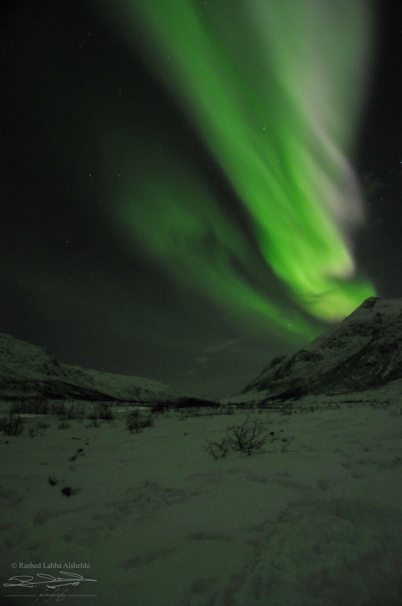 Nikon D300 + Sigma 10-20mm F3.5 EX DC HSM sample photo. Aurora photography