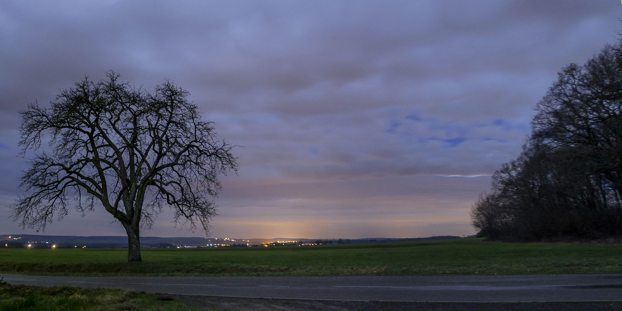 Tamron SP 24-70mm F2.8 Di VC USD sample photo. Cloudy night photography