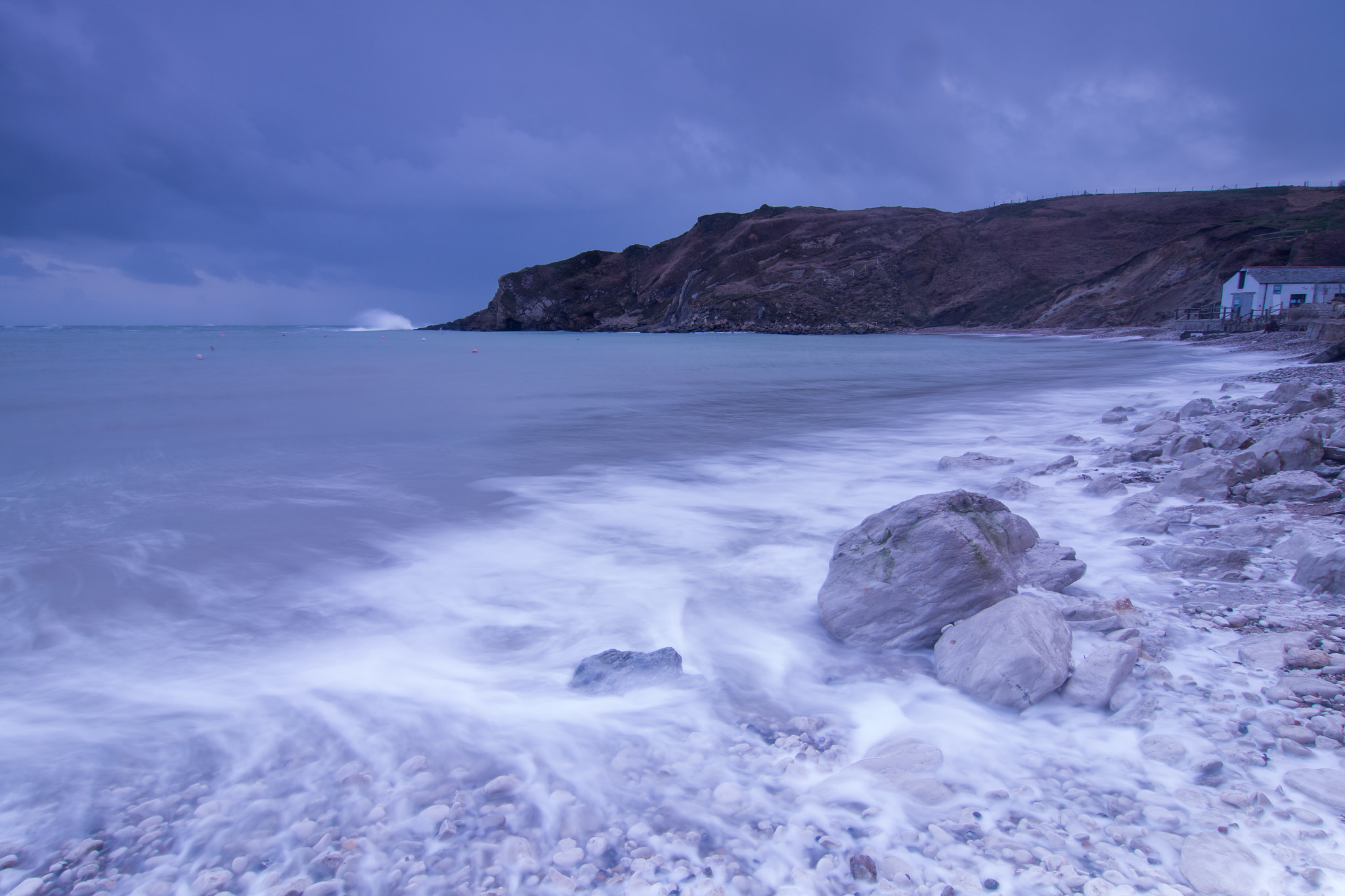 Tokina AT-X Pro 12-24mm F4 (IF) DX sample photo. Lulworth cove photography