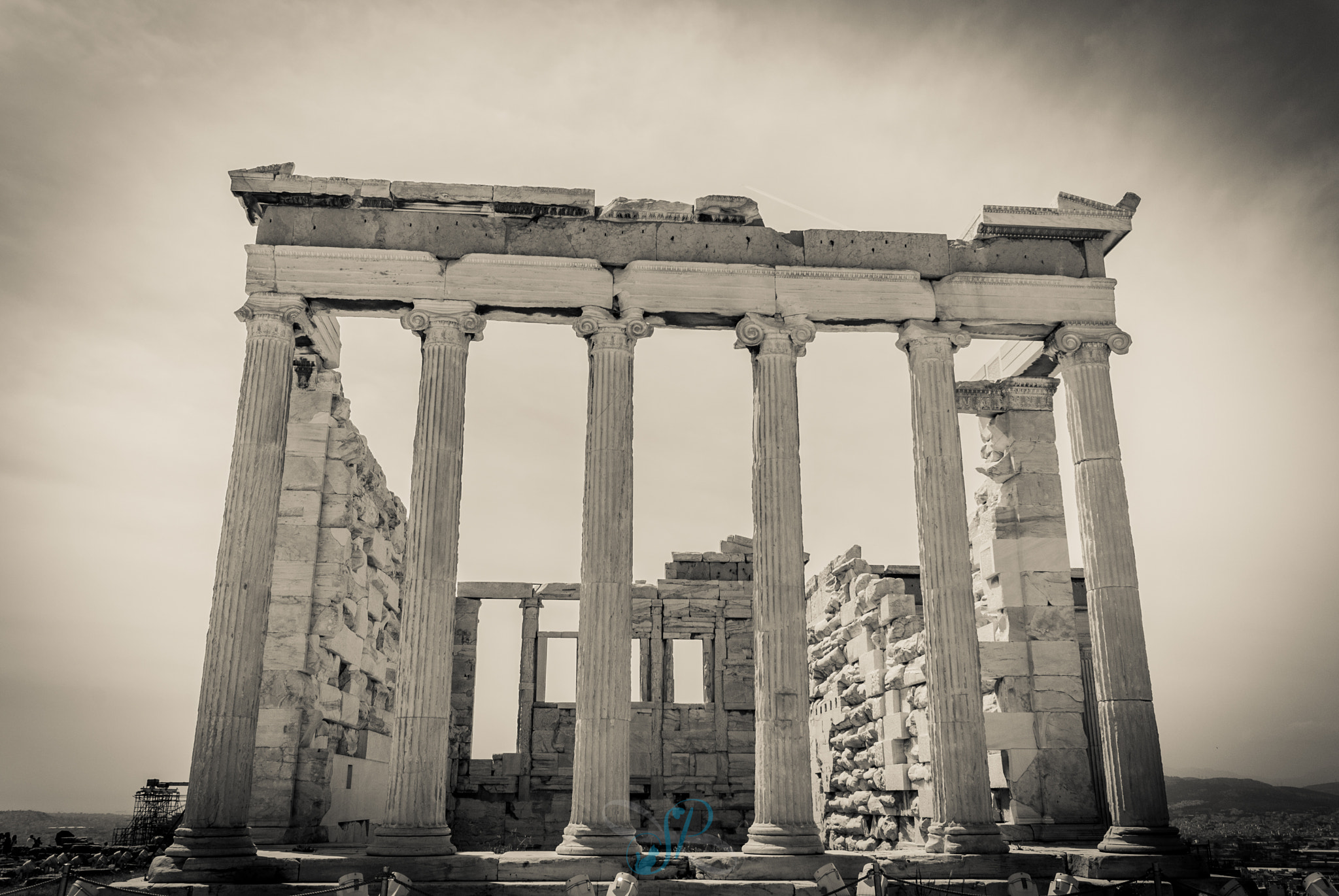 Sigma 10-20mm F4-5.6 EX DC HSM sample photo. Athens photography