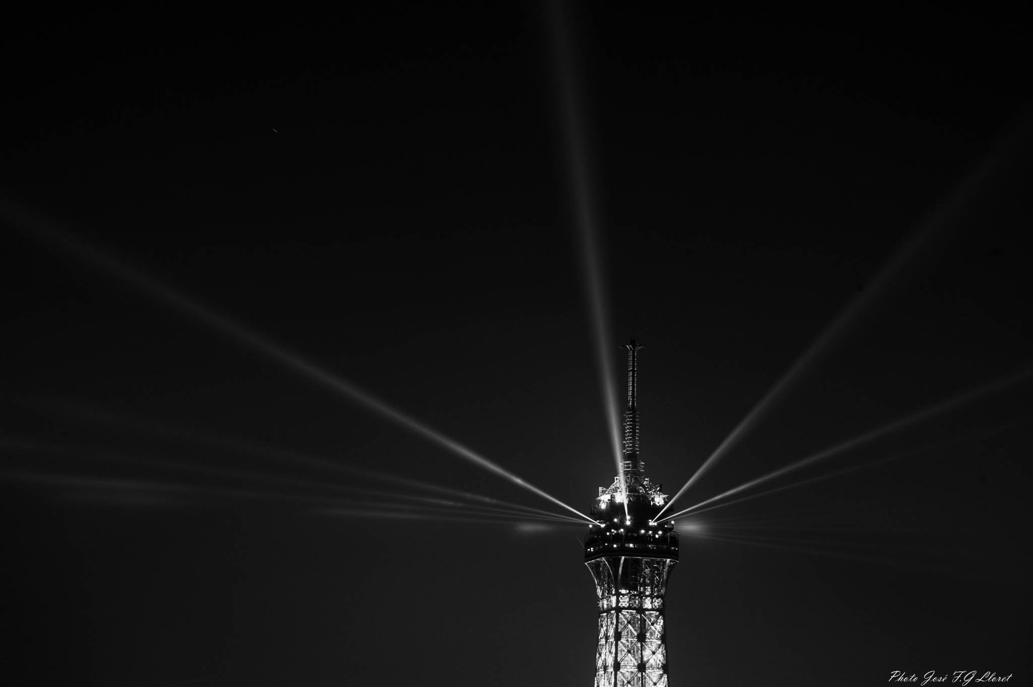 Sigma 18-250mm F3.5-6.3 DC Macro OS HSM sample photo. Lumieres photography