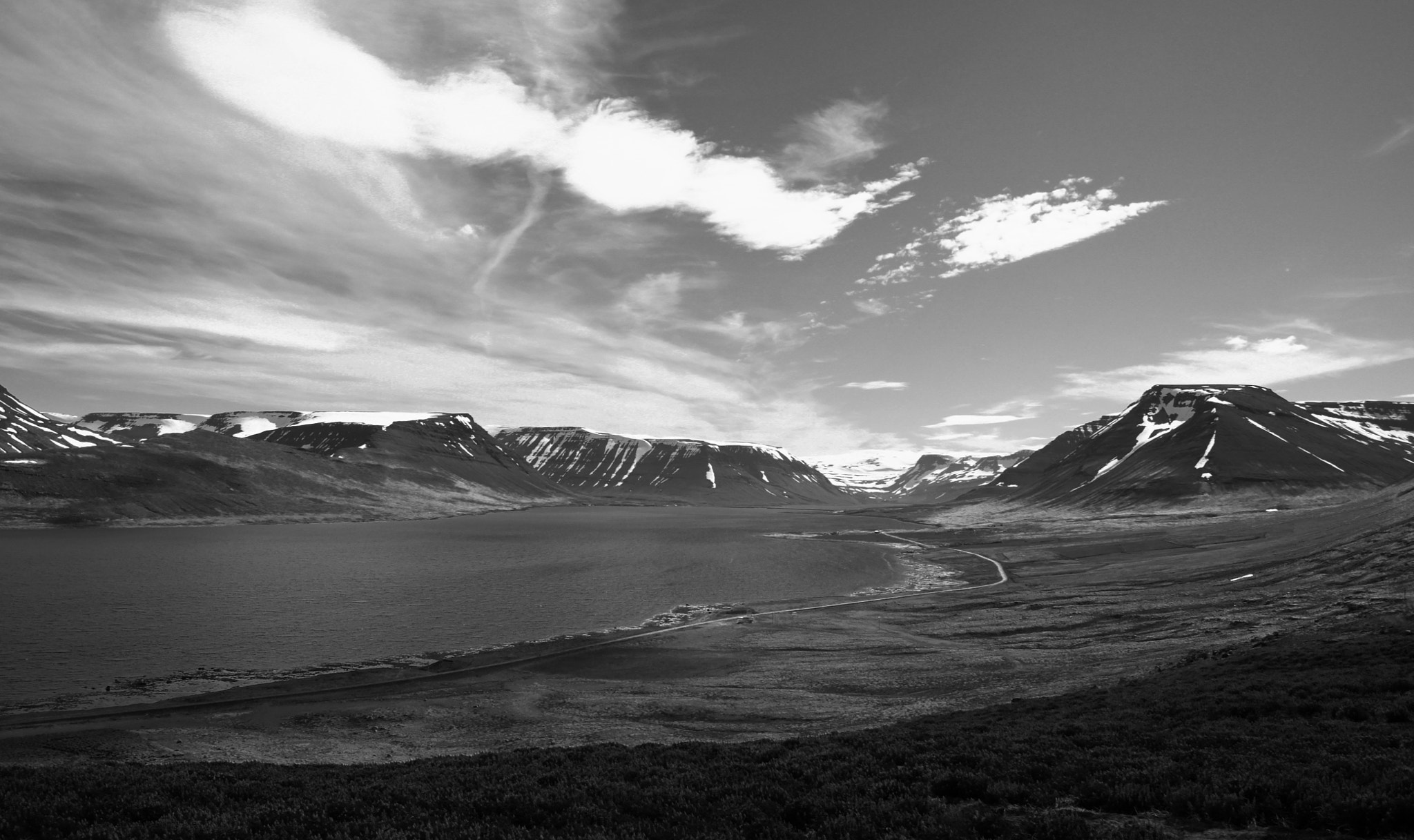 Sony Alpha DSLR-A500 + Sony DT 18-55mm F3.5-5.6 SAM II sample photo. Icelandic fjord photography