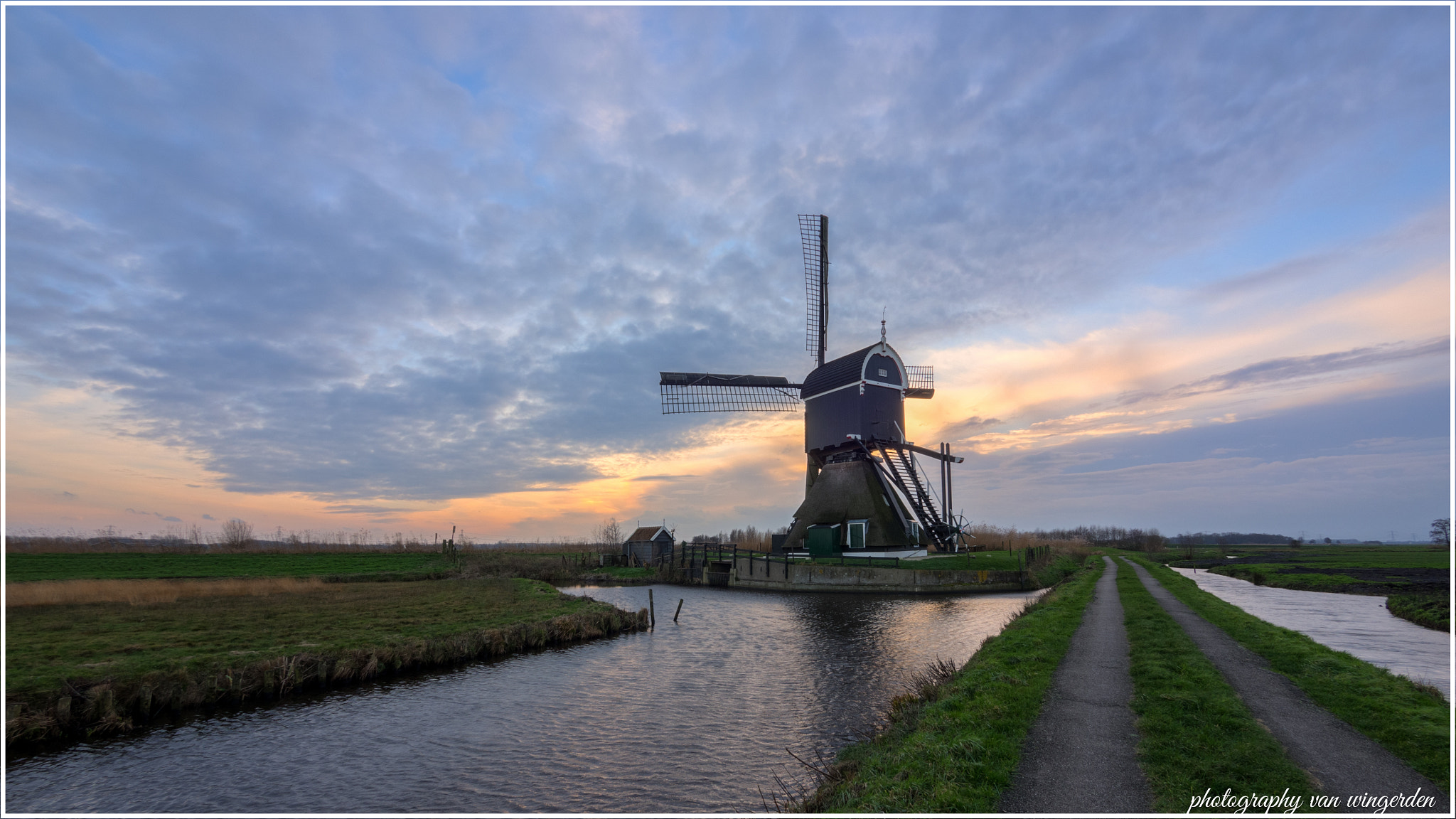 Olympus OM-D E-M10 II + Panasonic Lumix G Vario 7-14mm F4 ASPH sample photo. Windmill streefkerk photography