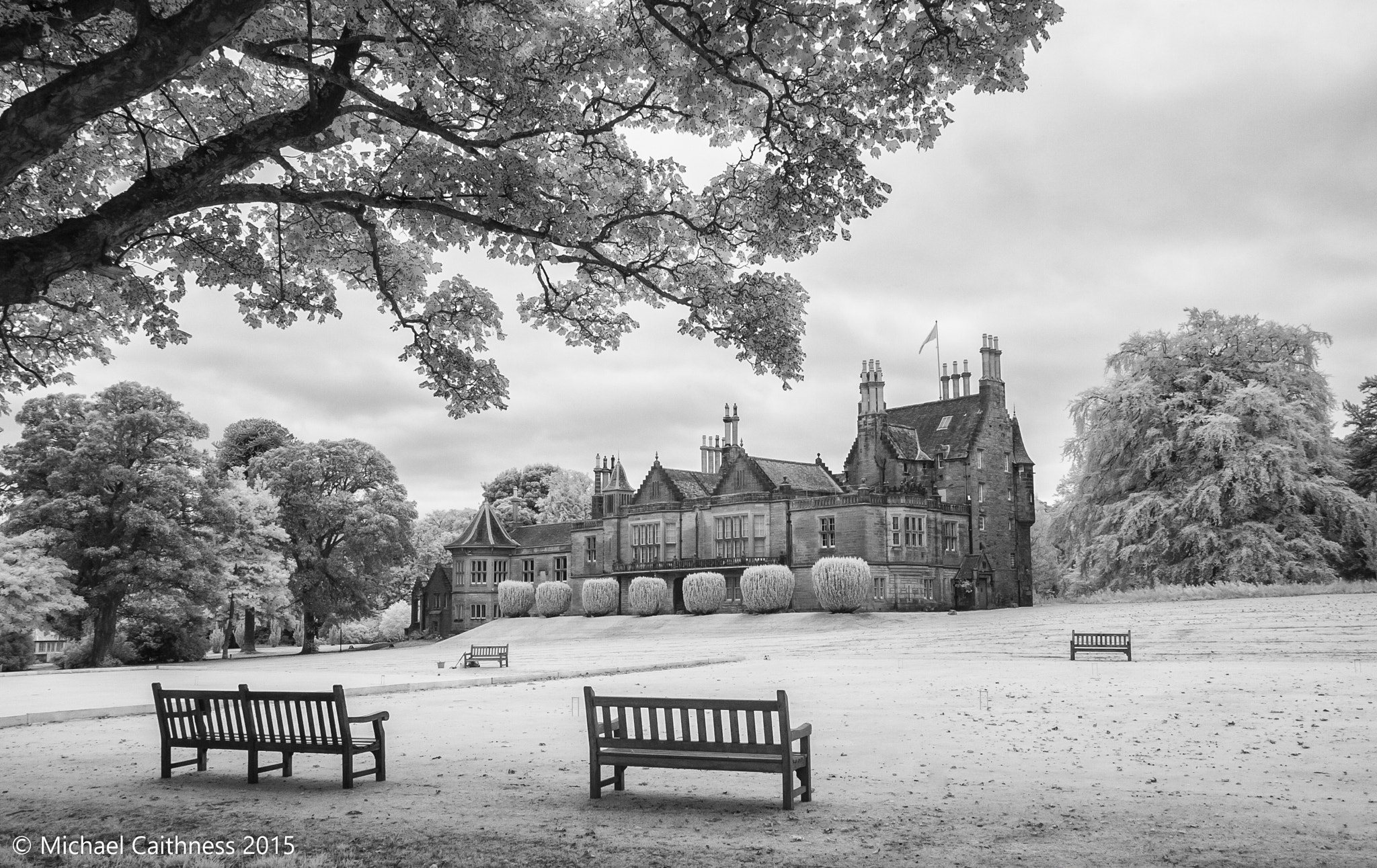 Canon EOS-1D Mark II sample photo. Lauriston castle photography
