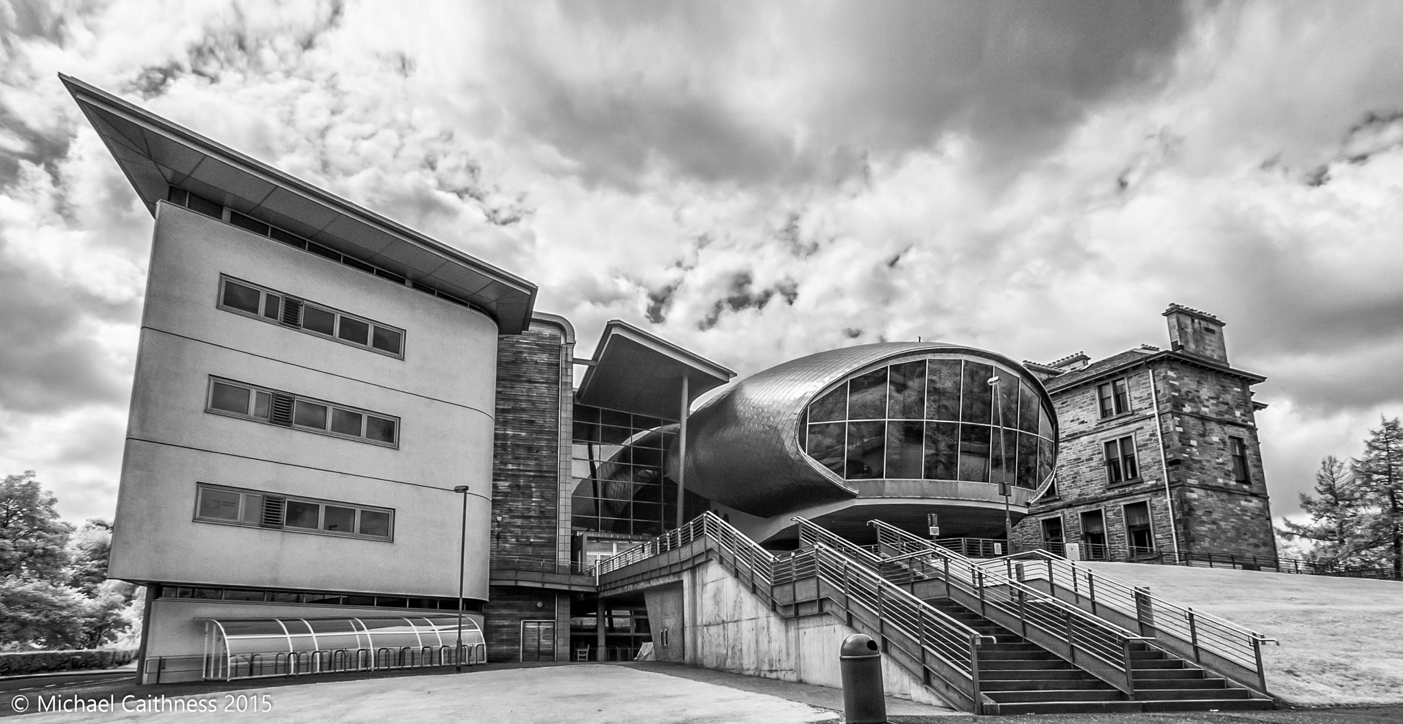 Canon EOS-1D Mark II sample photo. Edinburgh napier university photography
