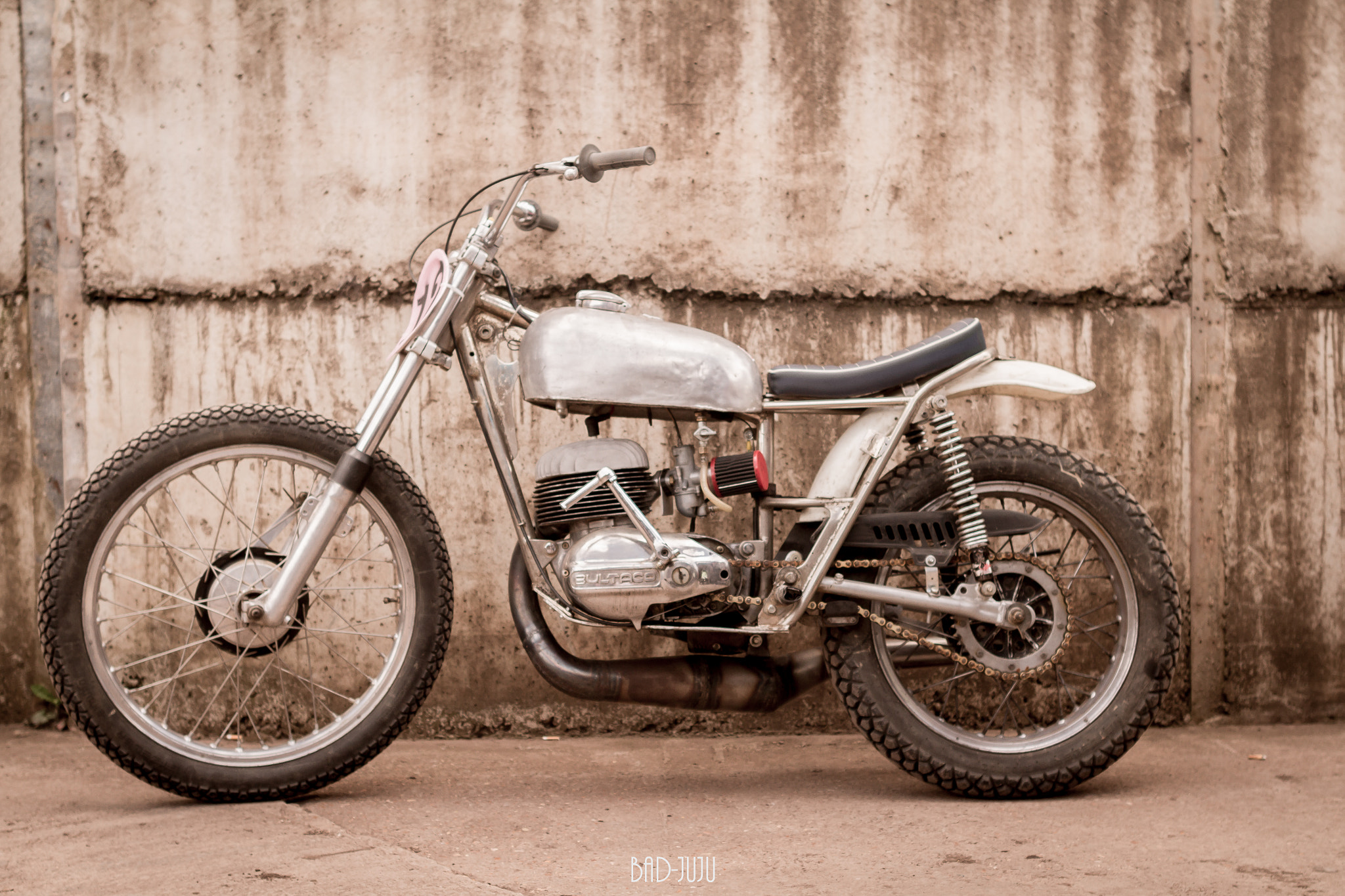 Sigma 28mm f/1.8 DG Macro EX sample photo. Bultaco at dirtquake photography