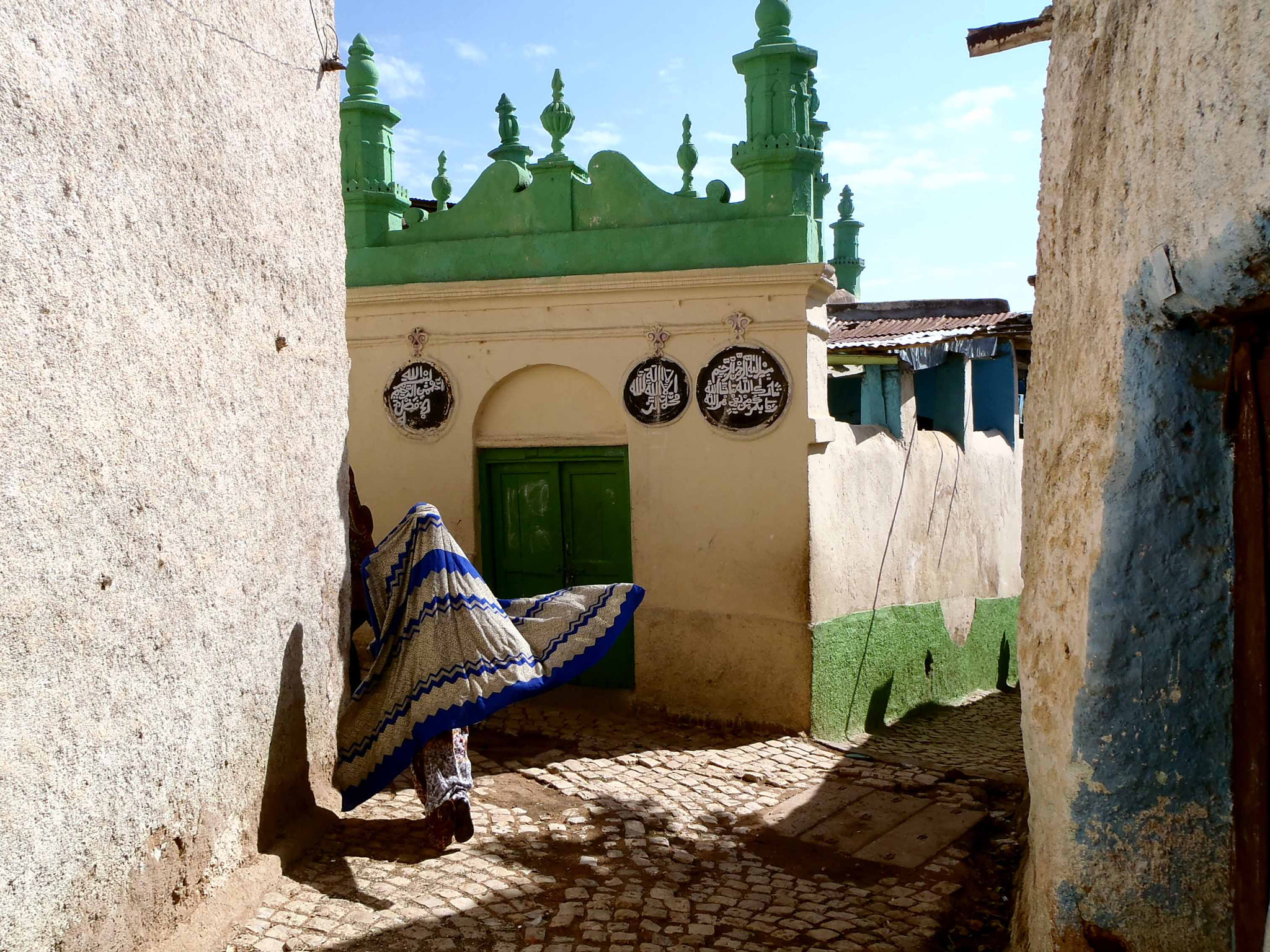 Olympus TG-310 sample photo. Old mosque photography