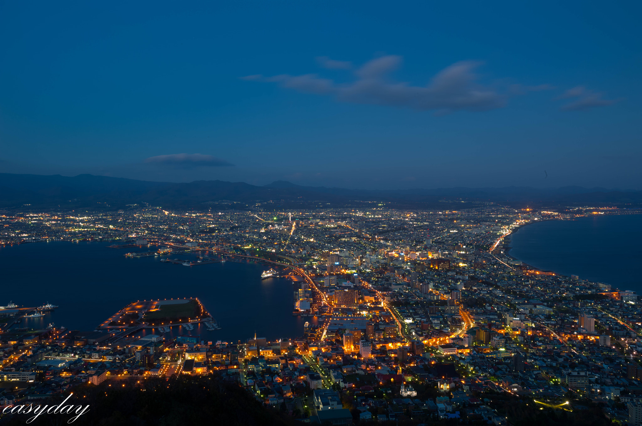 Leica S (TYP 006) + Summarit-S 35 sample photo. 20151020-l1001392.jpg photography