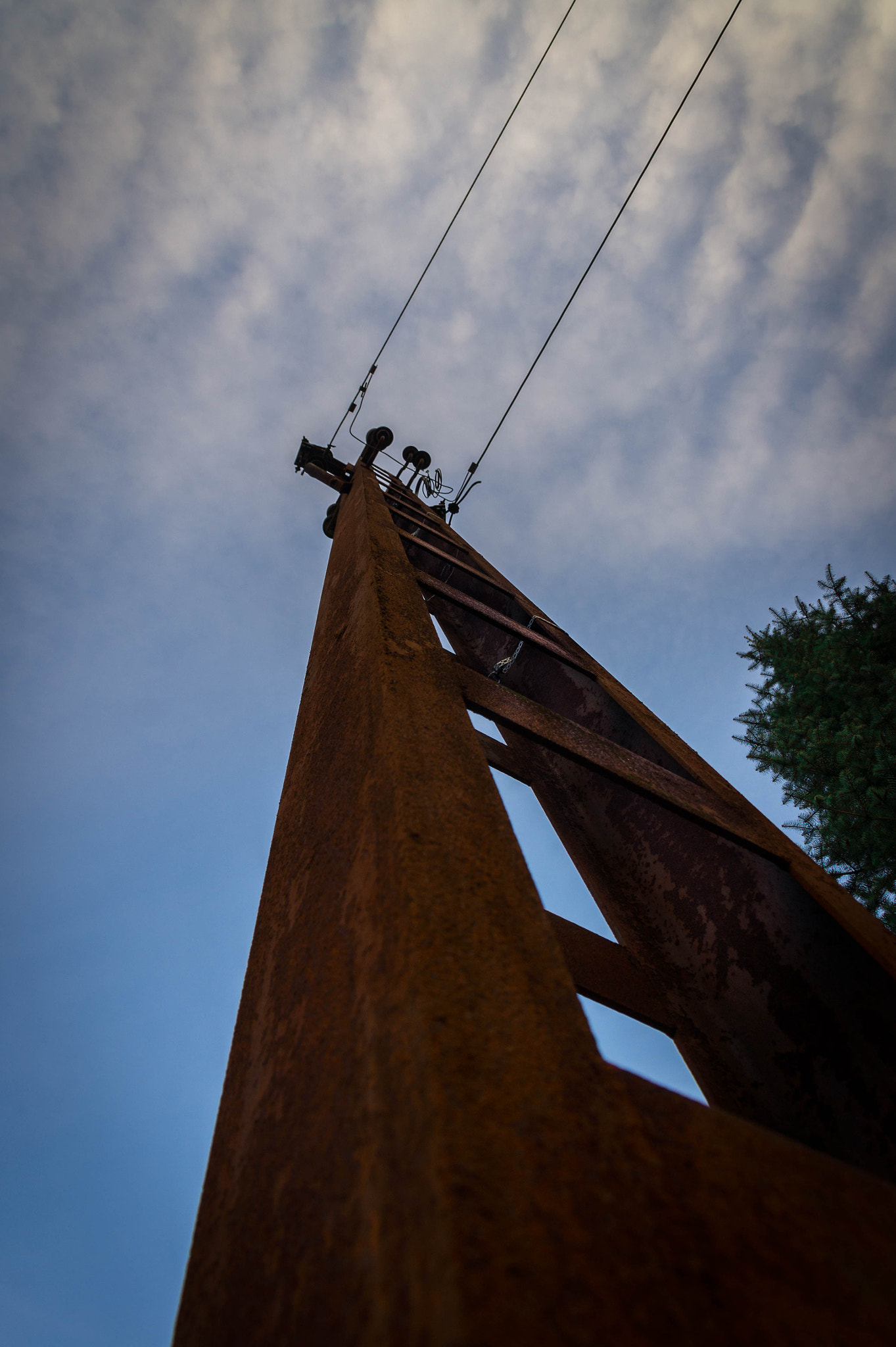 Sony SLT-A33 sample photo. Rusty photography