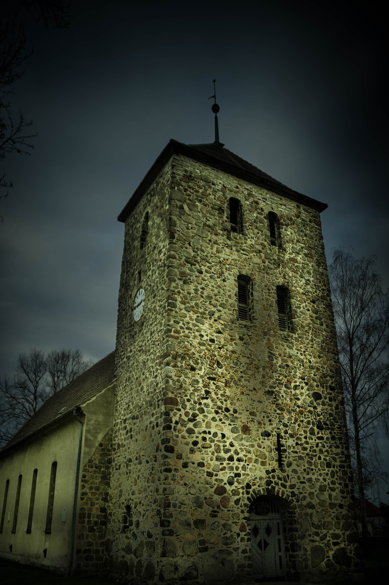 Sony SLT-A33 sample photo. Old village church photography