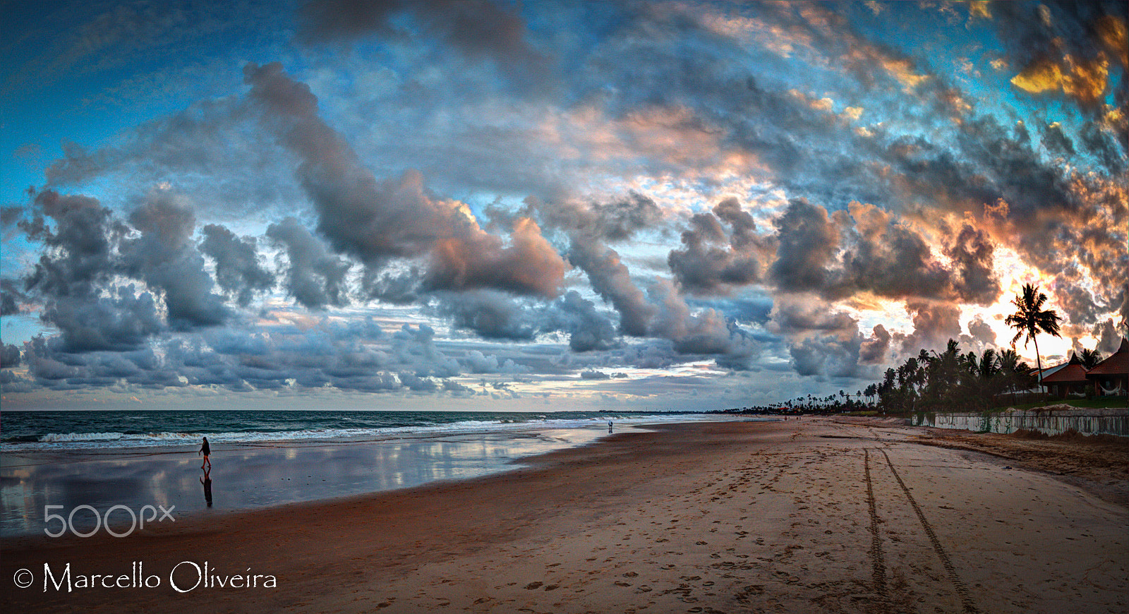 Olympus OM-D E-M5 + OLYMPUS M.8mm F1.8 sample photo. Sunset at porto de galinhas - brazil photography