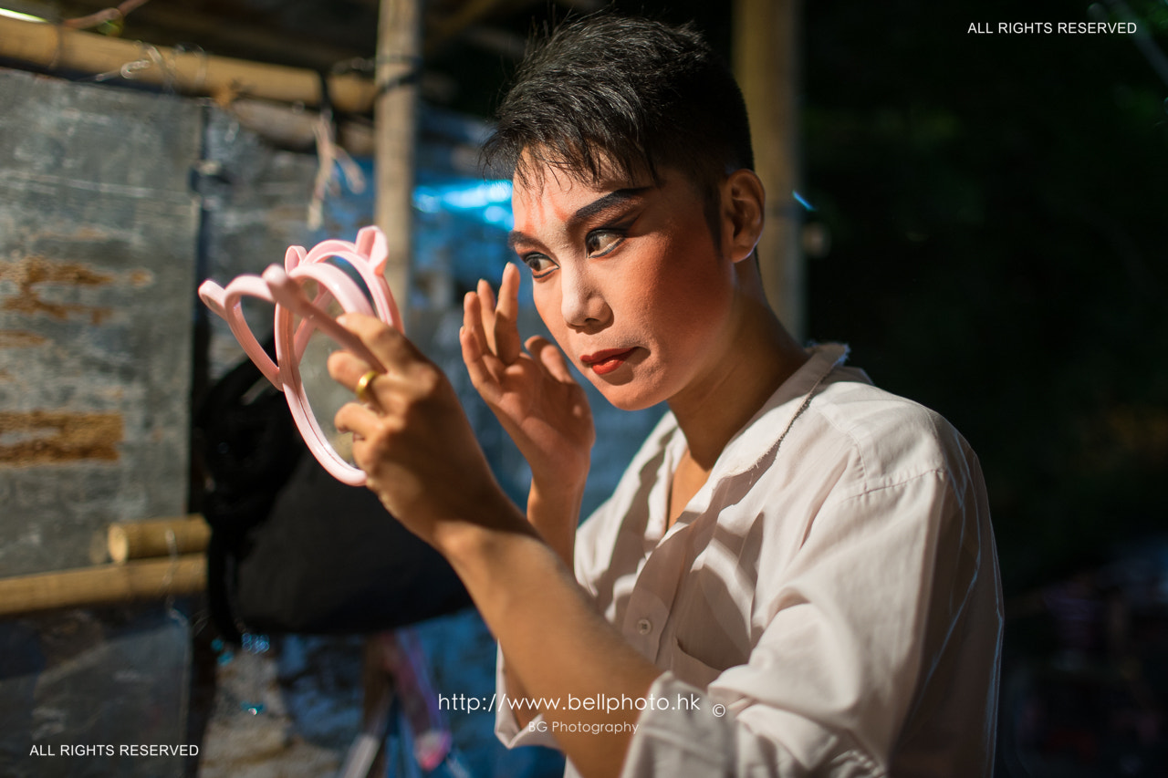 Sony a7 + Canon EF 35mm F1.4L USM sample photo. Makeup. photography