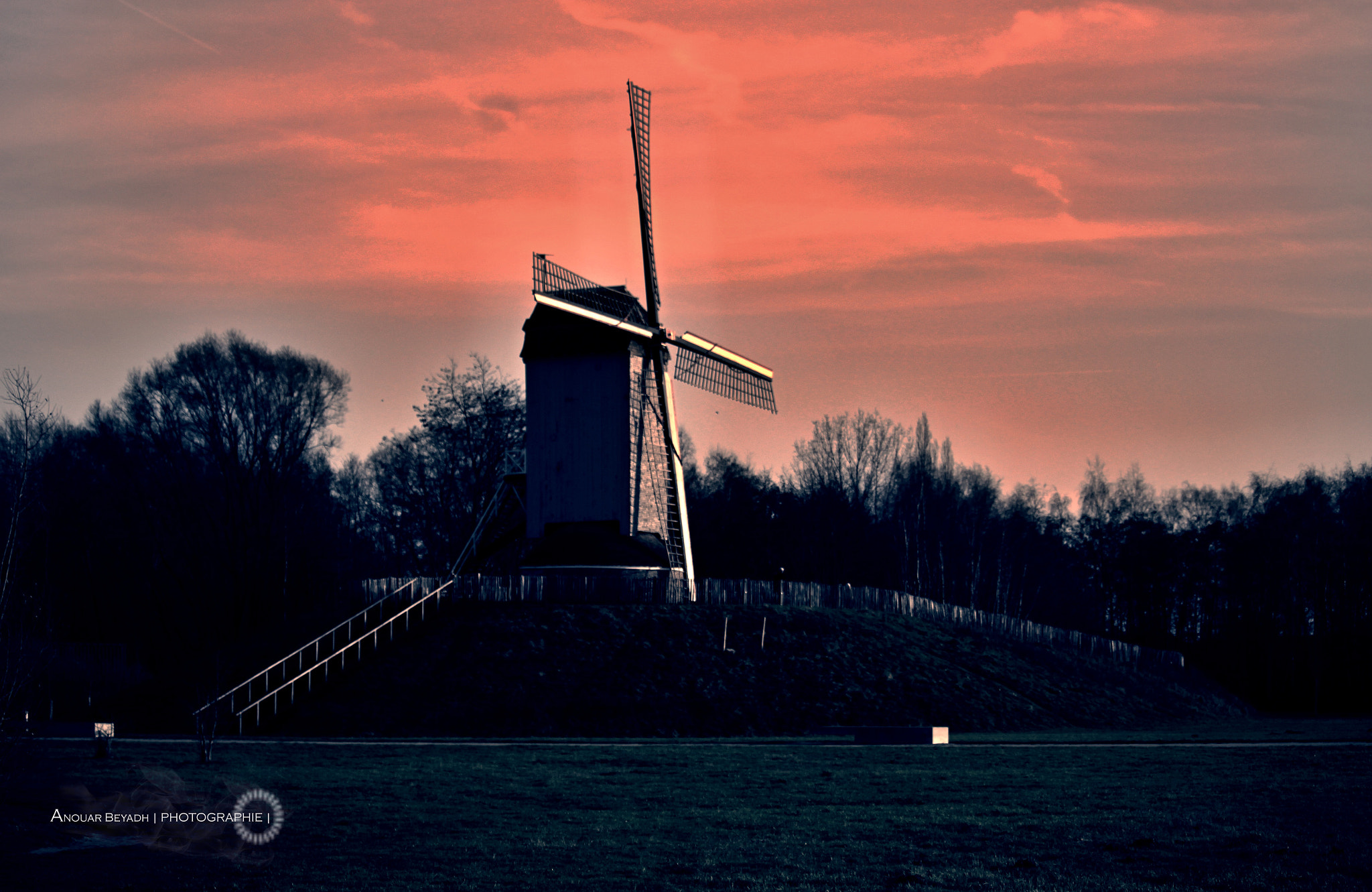 Canon EF-S 55-250mm F4-5.6 IS STM sample photo. Moulin photography