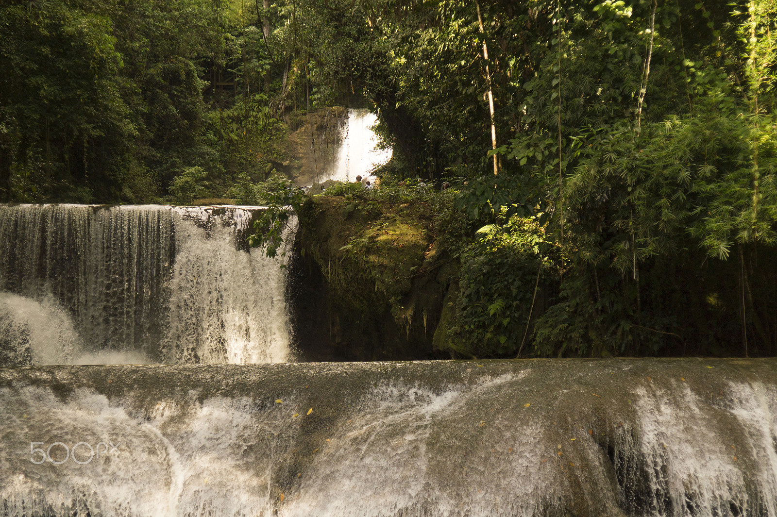Sony DT 16-105mm F3.5-5.6 sample photo. Ys falls photography