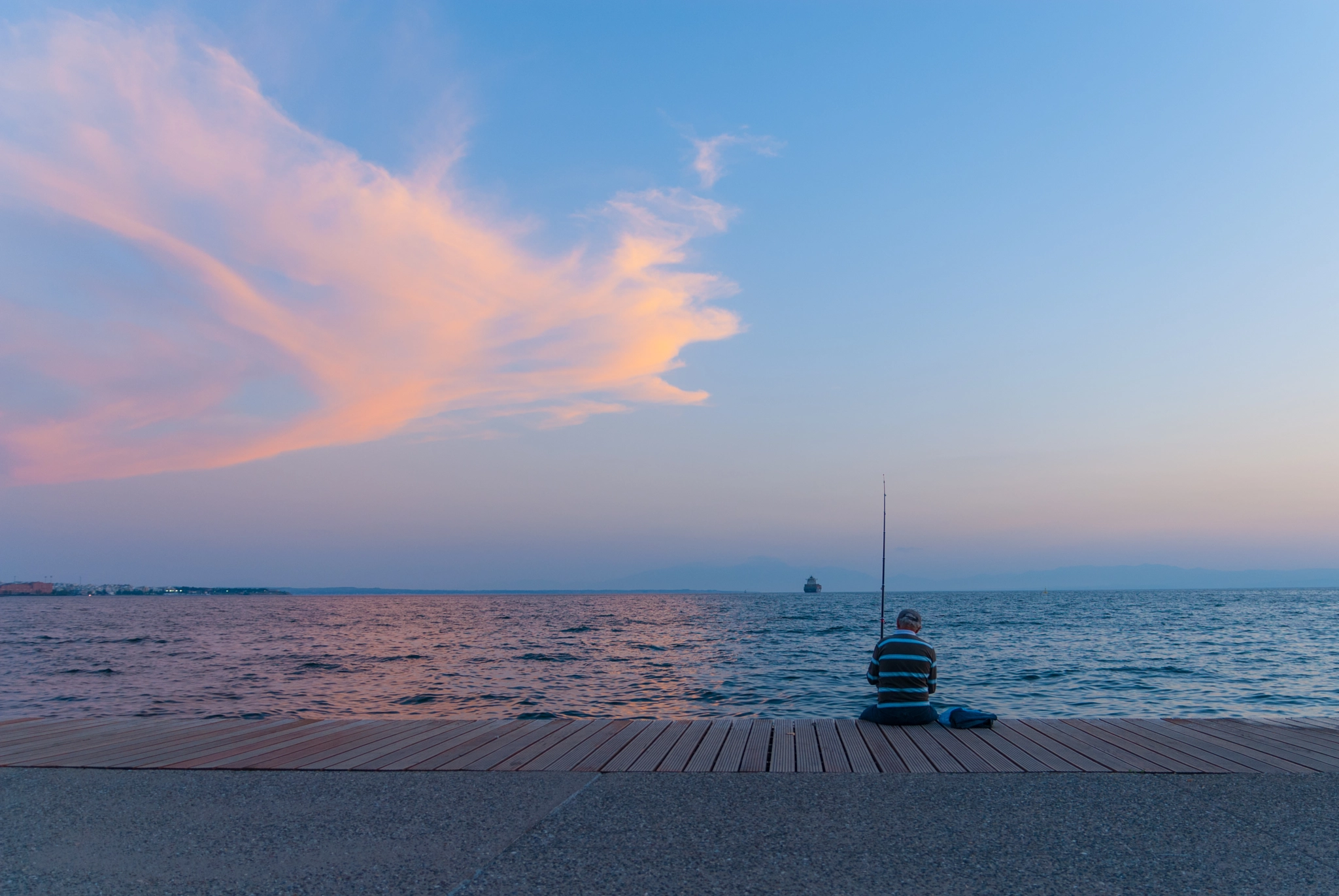 Sigma 17-70mm F2.8-4 DC Macro OS HSM sample photo. Sunset fishing photography