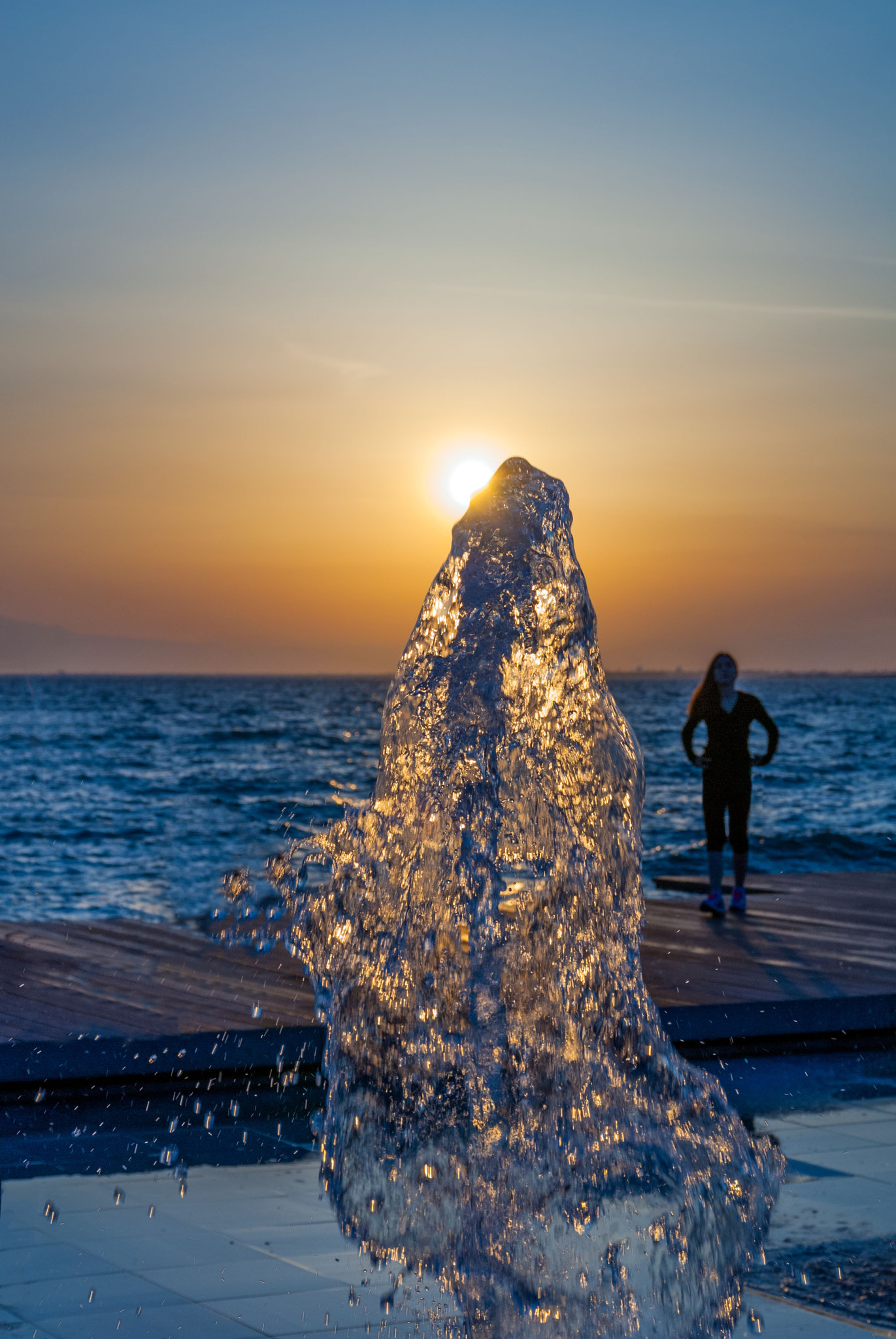 Sigma 17-70mm F2.8-4 DC Macro OS HSM sample photo. Fluid sunset diva photography