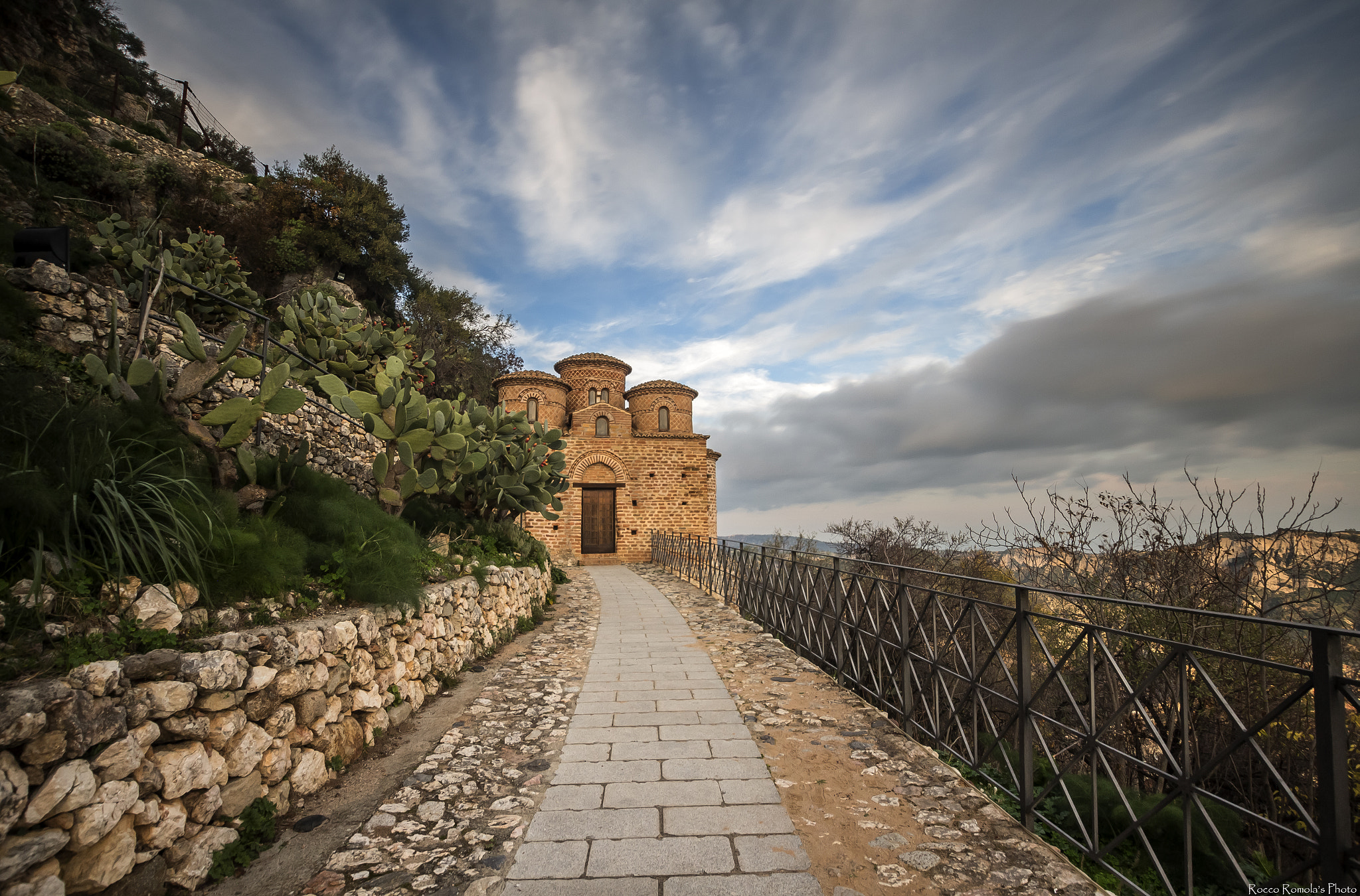 Canon EOS M sample photo. La vecchia cattolica photography